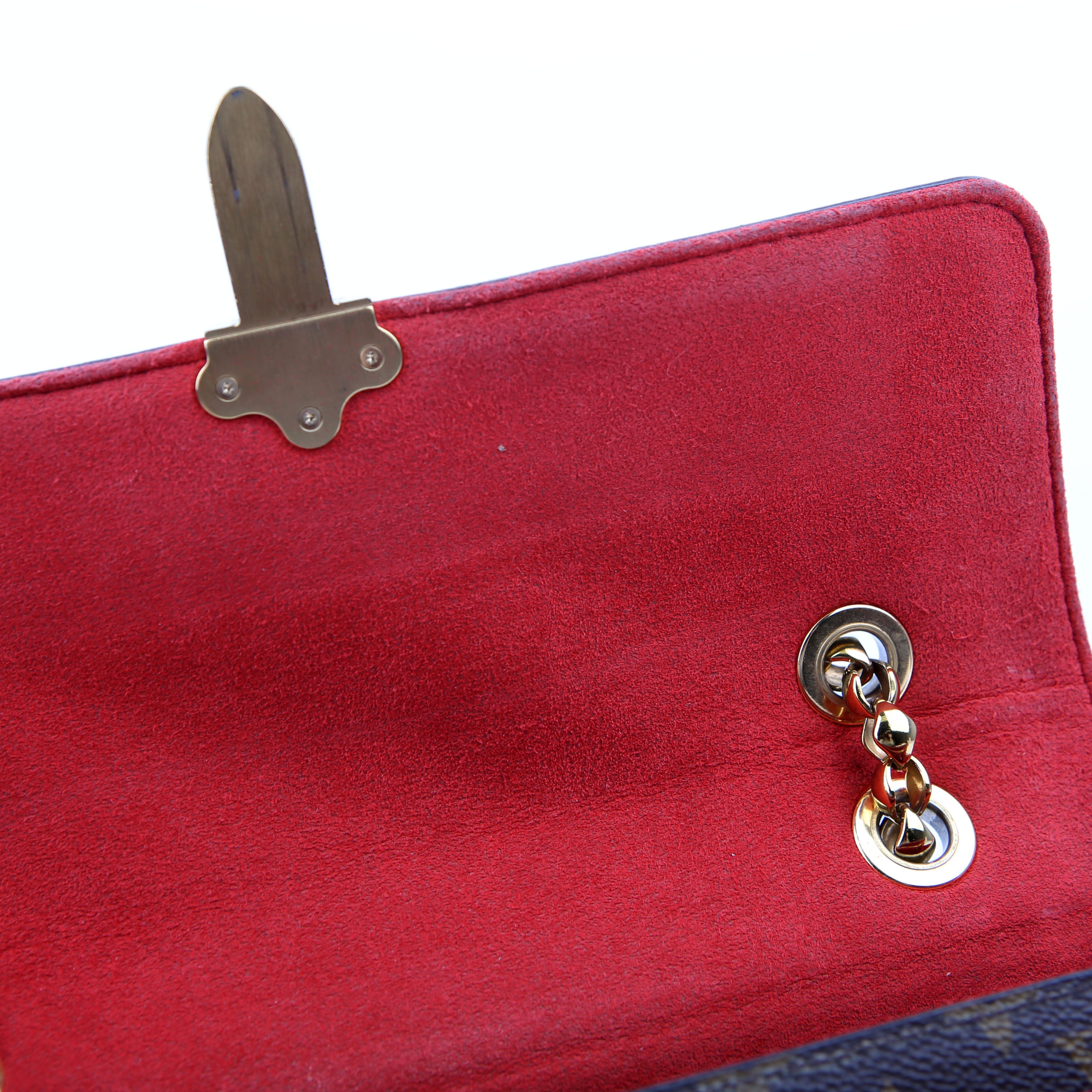 Victoire Monogram Red
