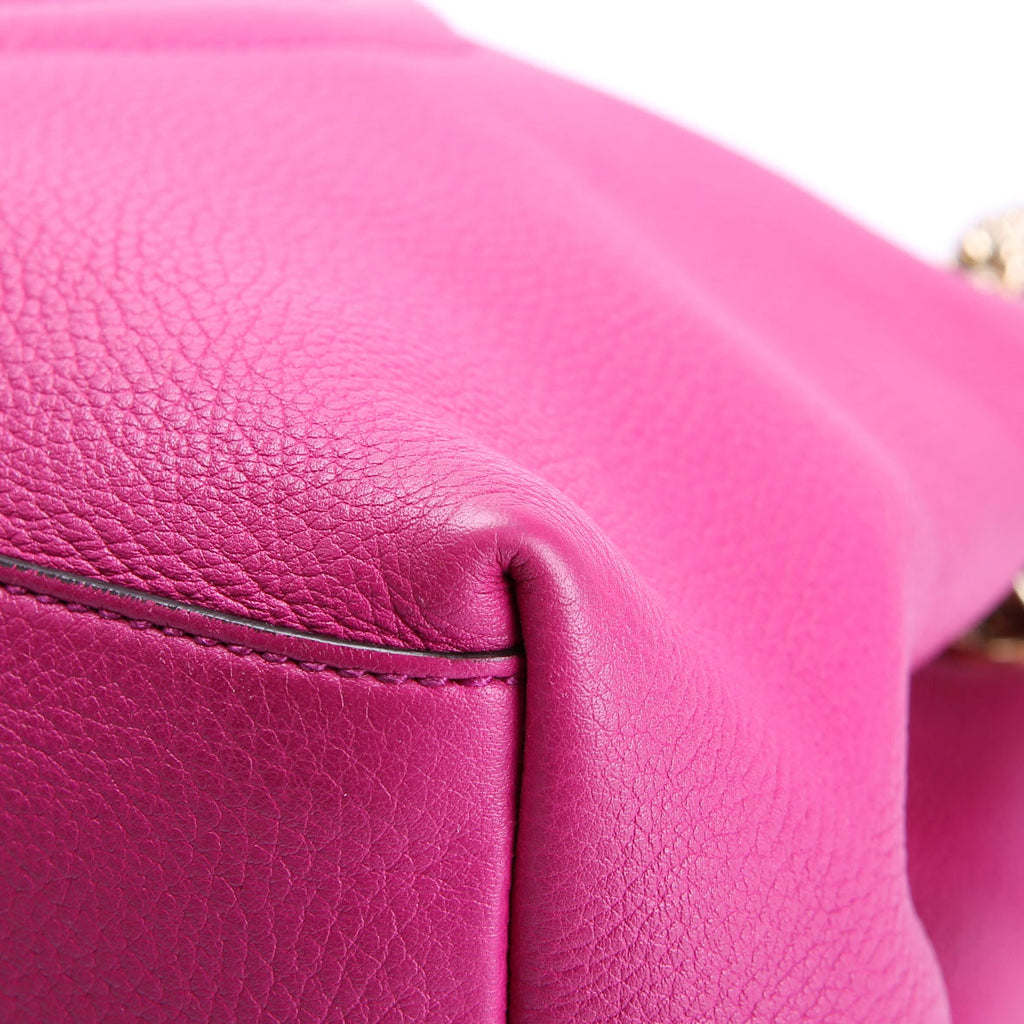308982 Soho Leather Shoulder Medium