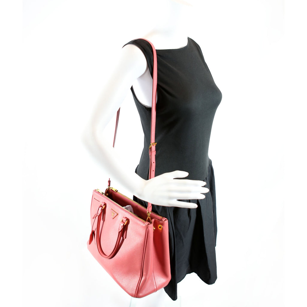Prada Saffiano Galleria Medium