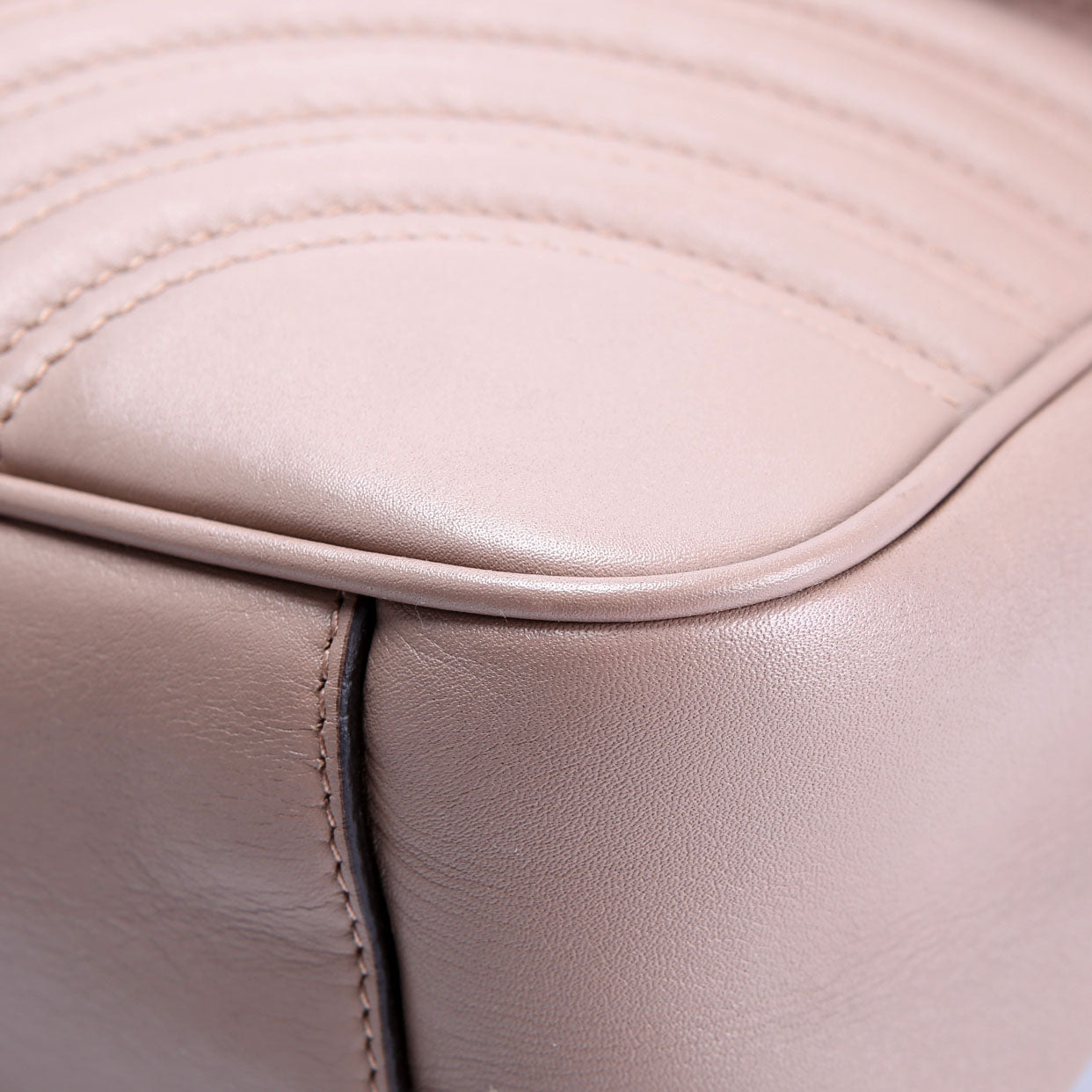 Gucci 443496 Marmont Leather Shoulder Medium Nude