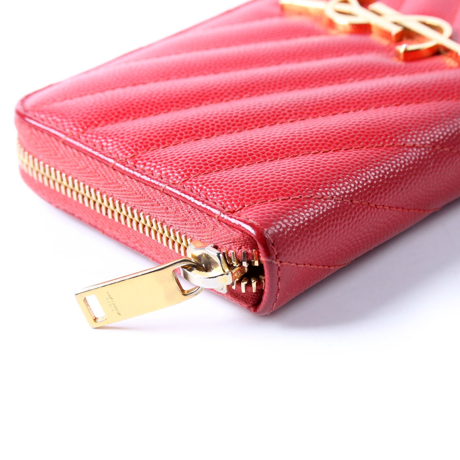 SAINT LAURENT Grain De Poudre Zip Around Wallet 358094 Red