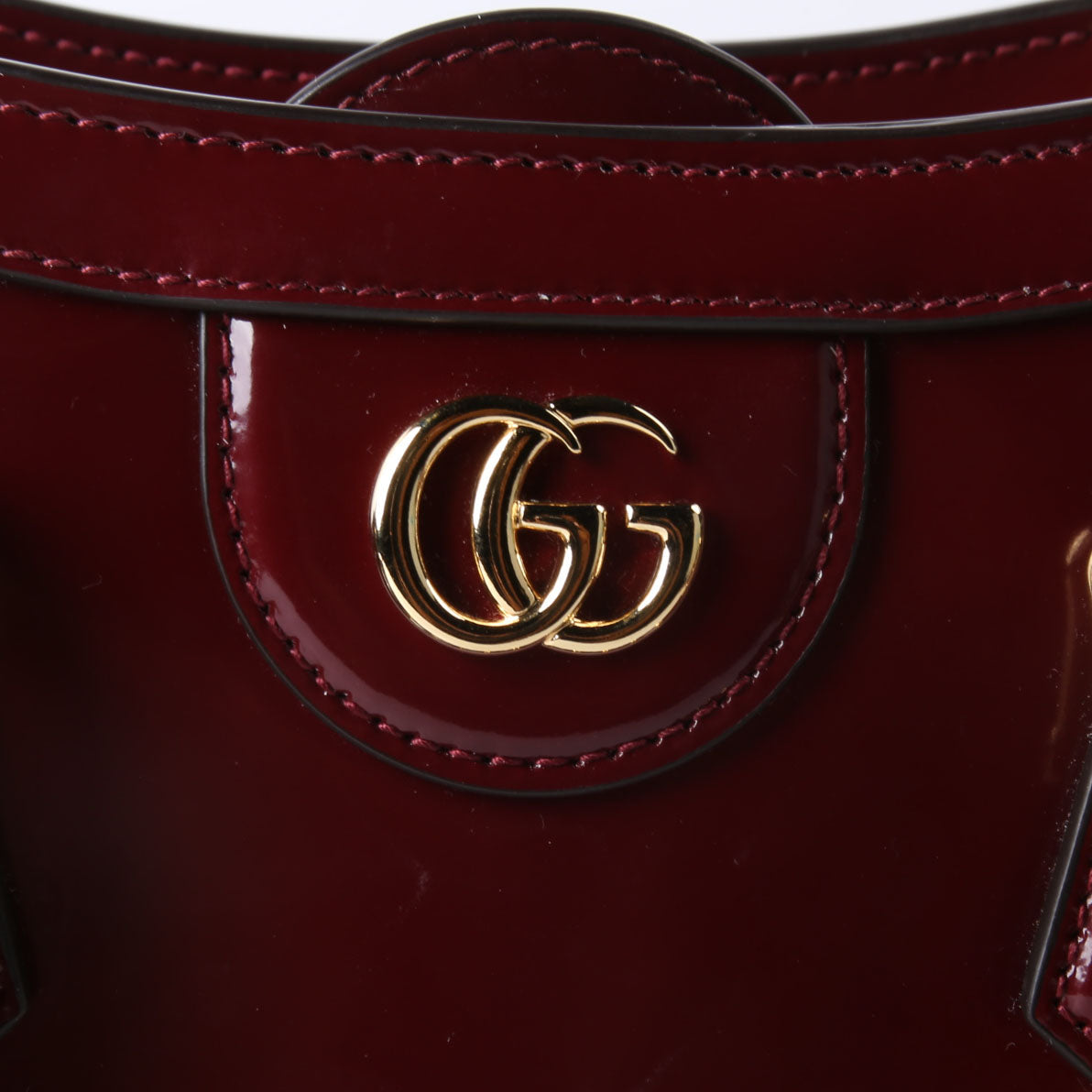 Gucci 832936 Diana Mini Tote Patent Red