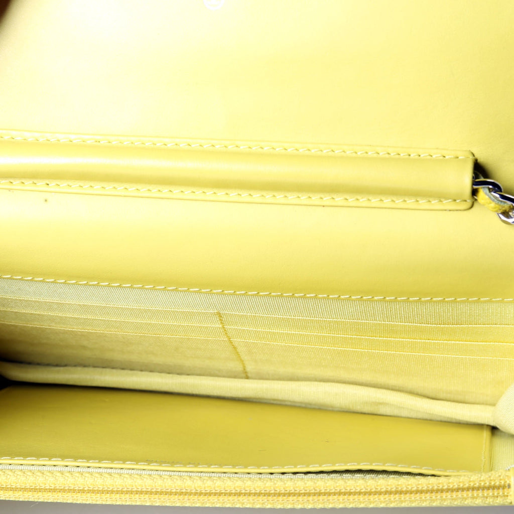 WOC Timeless CC Caviar Yellow