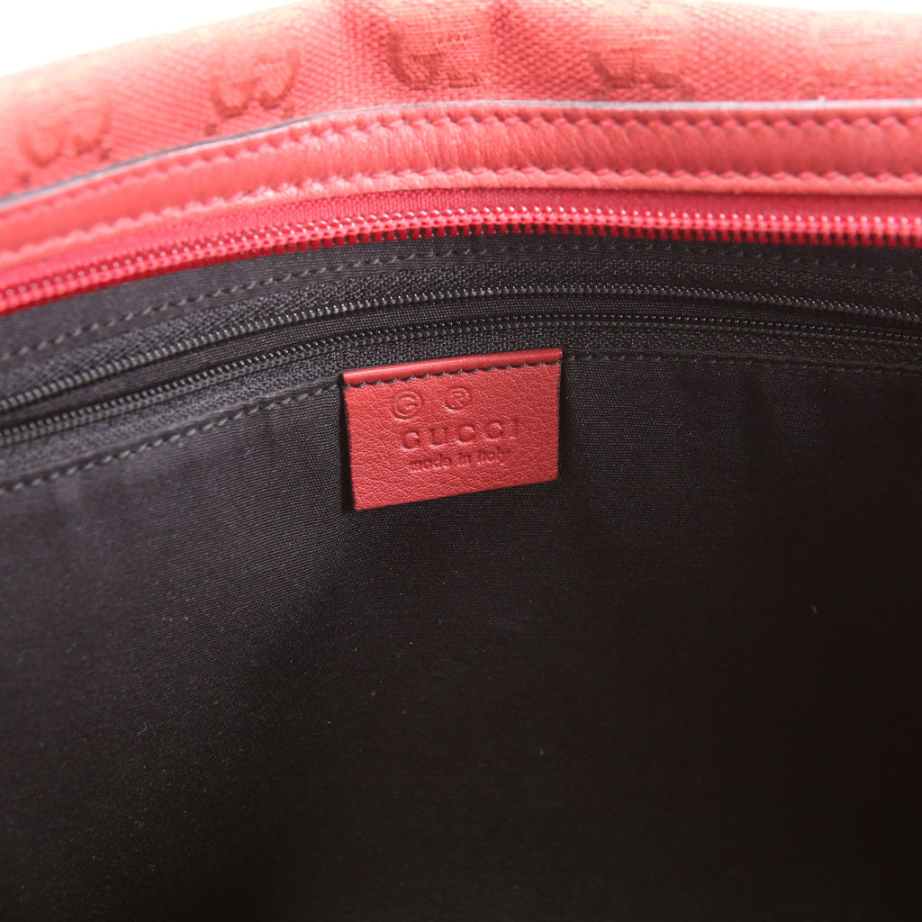 Gucci 257288 GG Canvas Boston Red