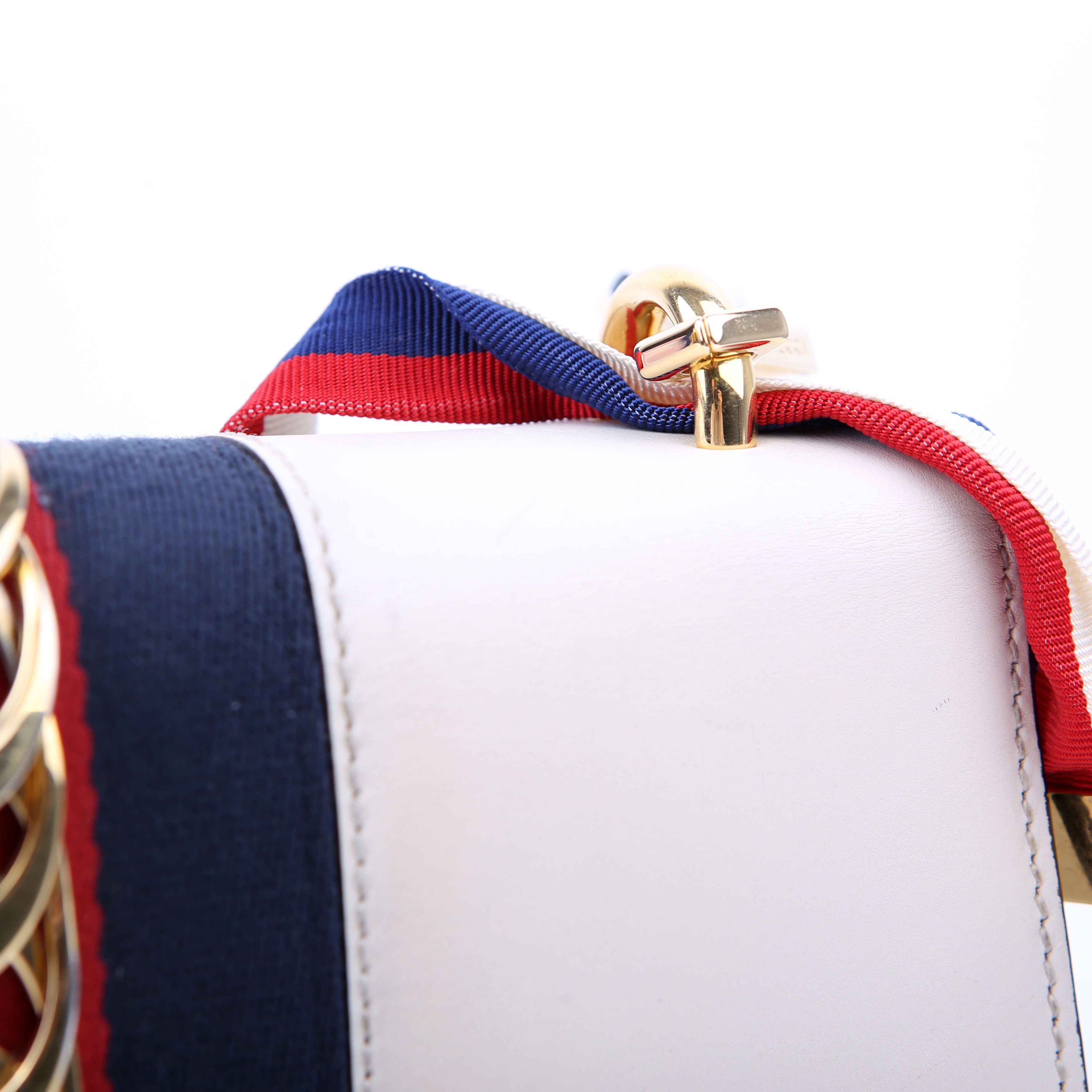 Gucci 421882 Sylvie Shoulder Small White