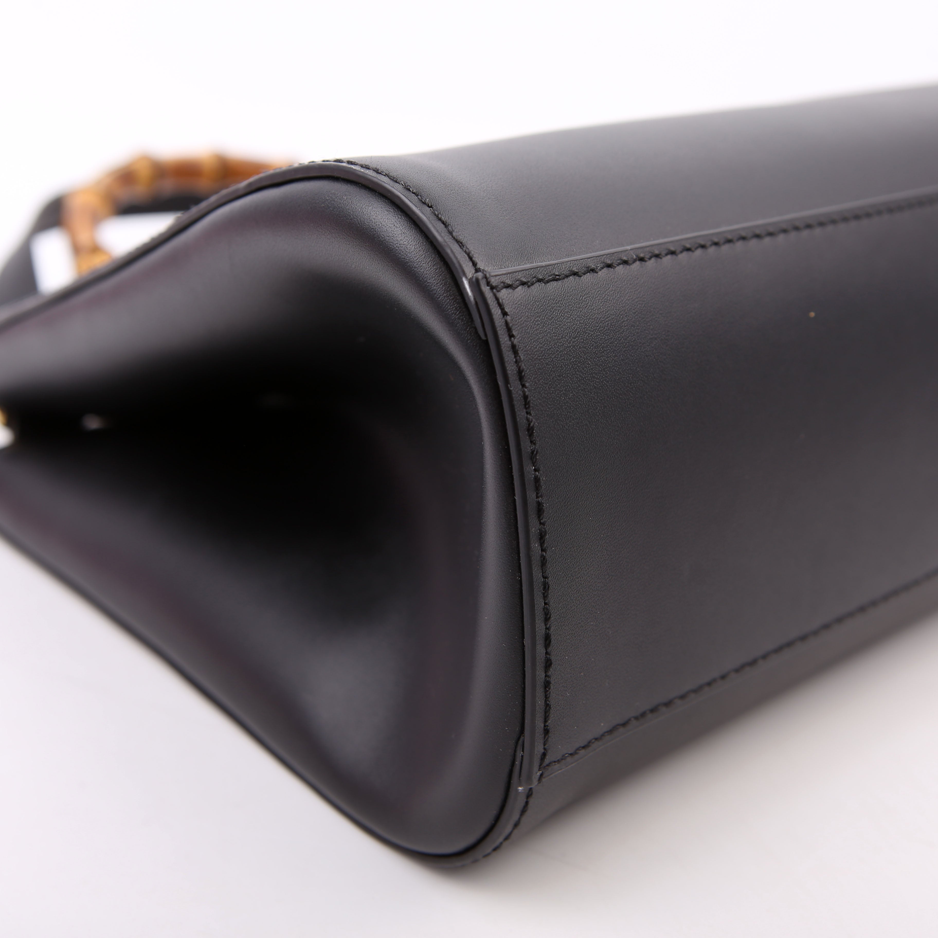 Gucci 453766 Nymphaea Bamboo Top Handle Black