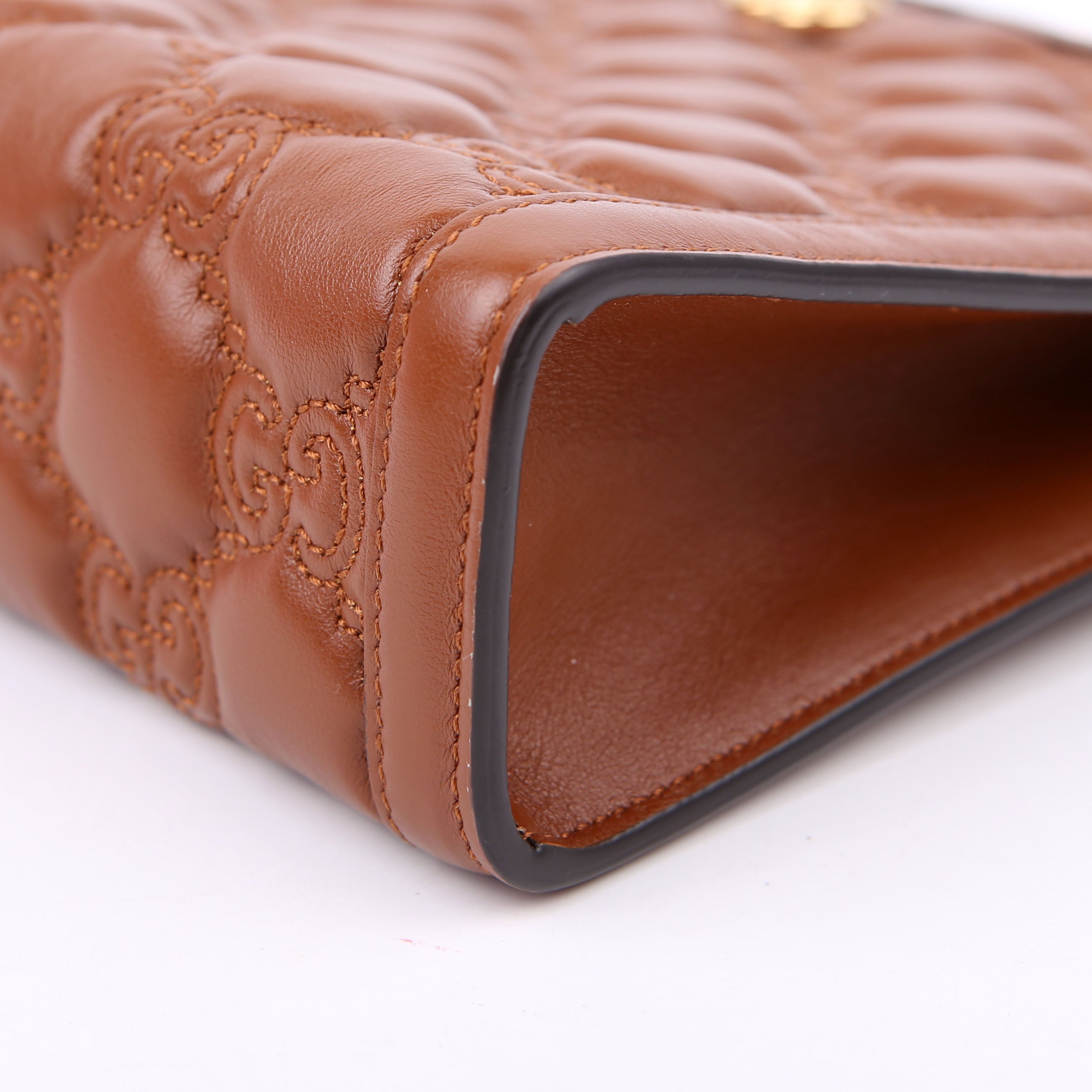 Gucci 723780 GG Matelasse Pouch Brown