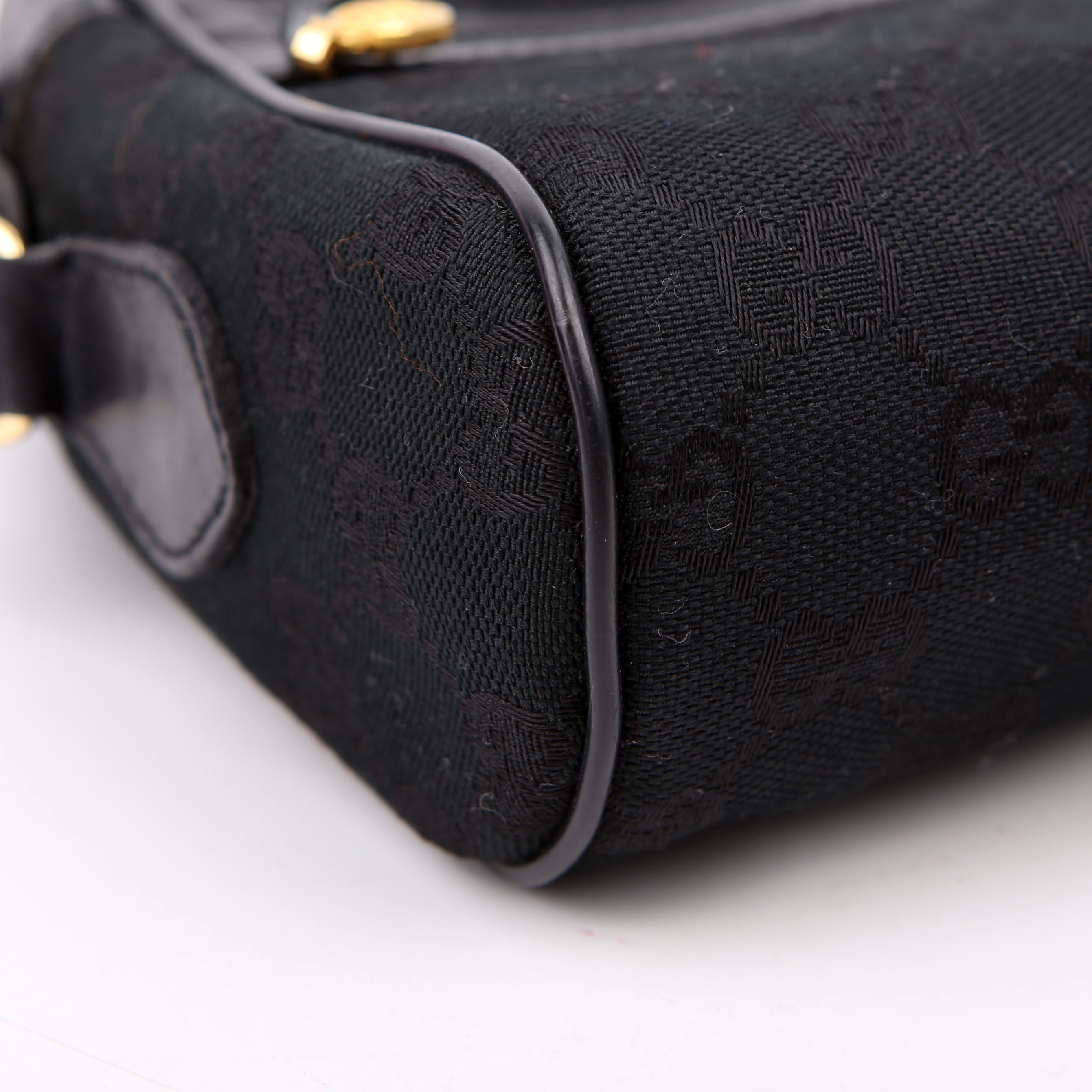 Gucci 010.378 Sherry Line Crossbody Vintage Black