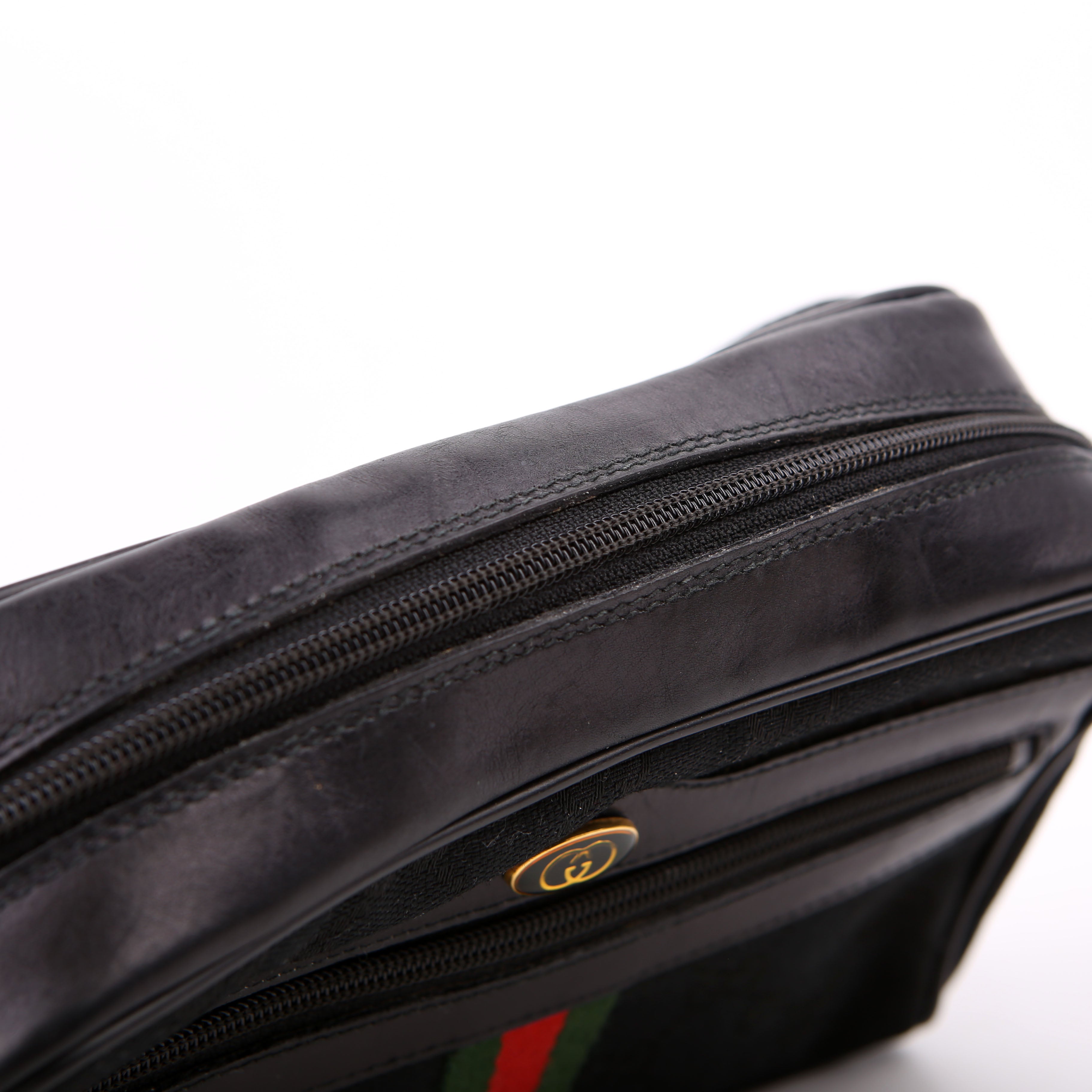 Gucci 010.378 Sherry Line Crossbody Vintage Black