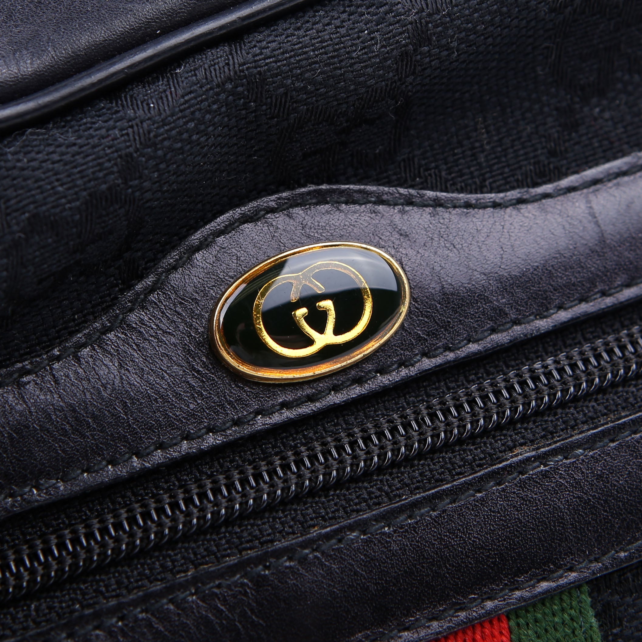 Gucci 010.378 Sherry Line Crossbody Vintage Black