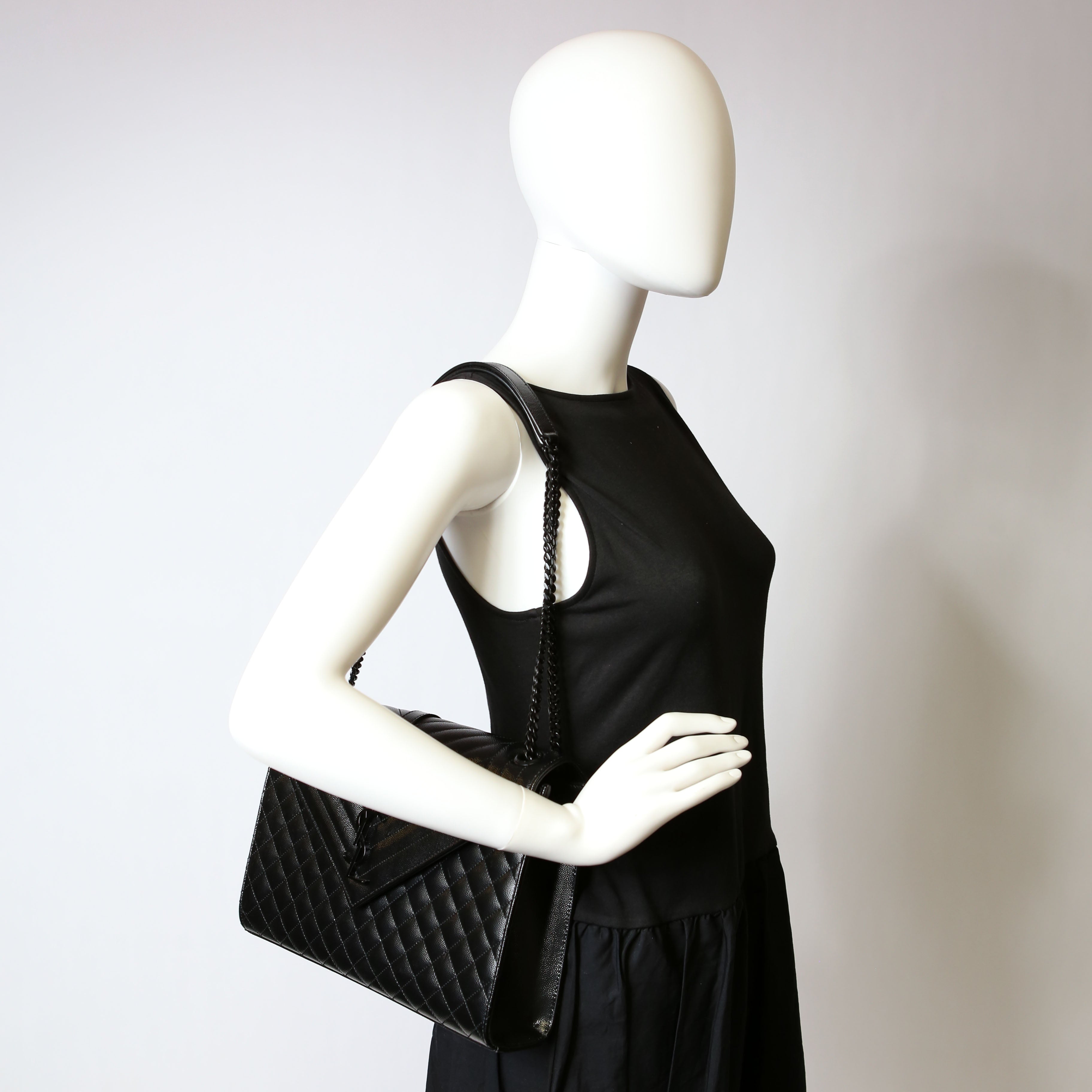 SAINT LAURENT Envelope Large Triquilt Black