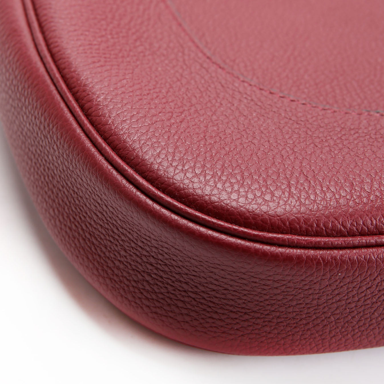 Gucci 813650 Jackie 1961 Large Pebbled Leather Burgundy