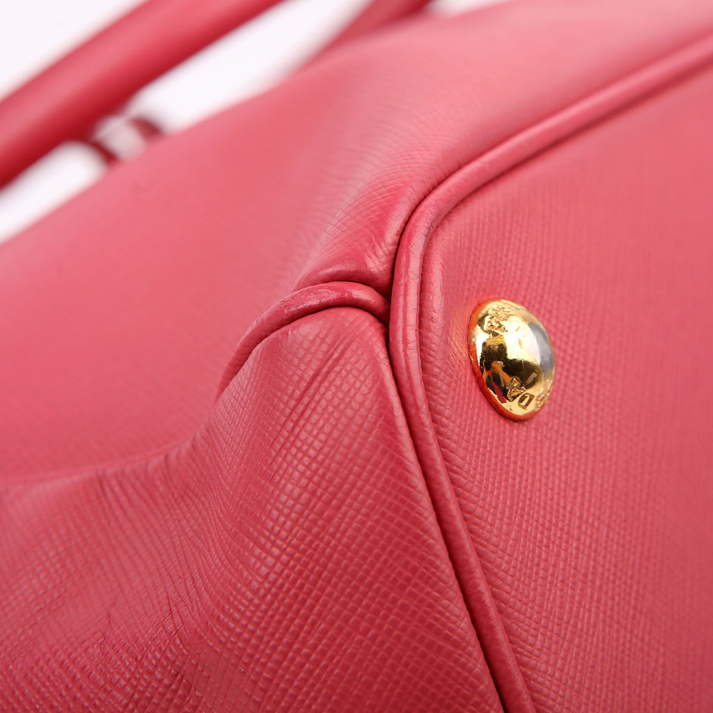 Prada Saffiano Galleria Small Pink