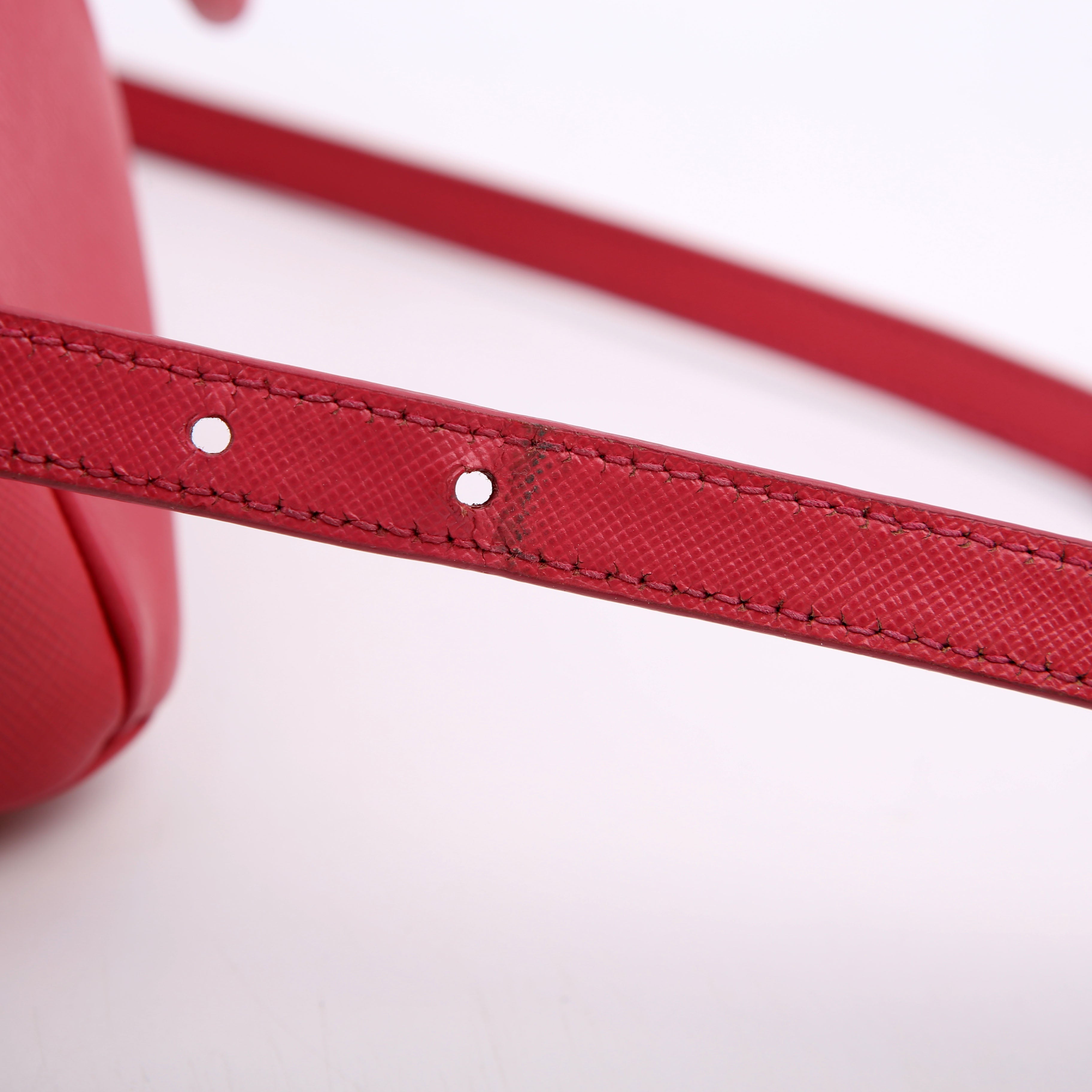 Prada Saffiano Galleria Small Pink