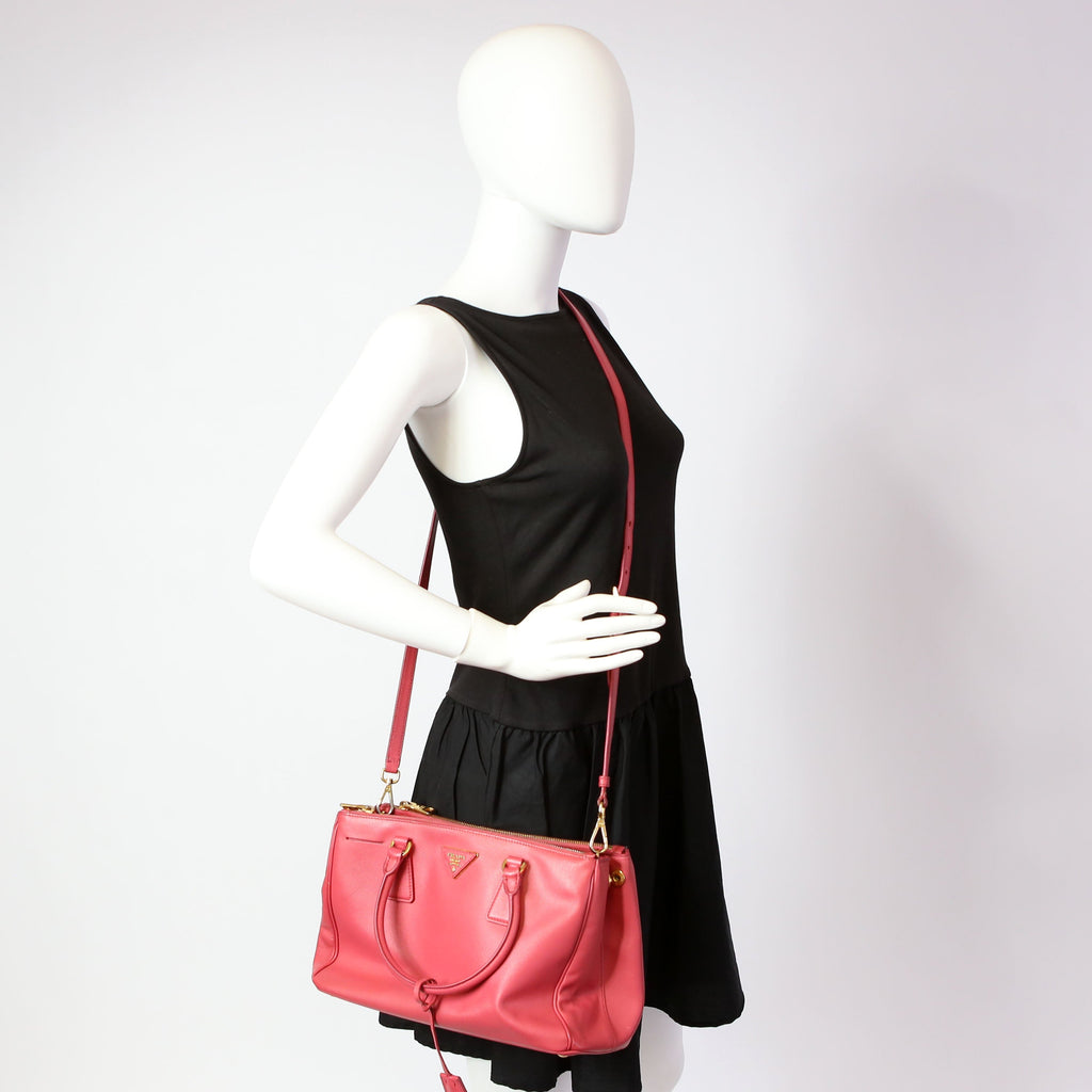 Prada Saffiano Galleria Small Pink