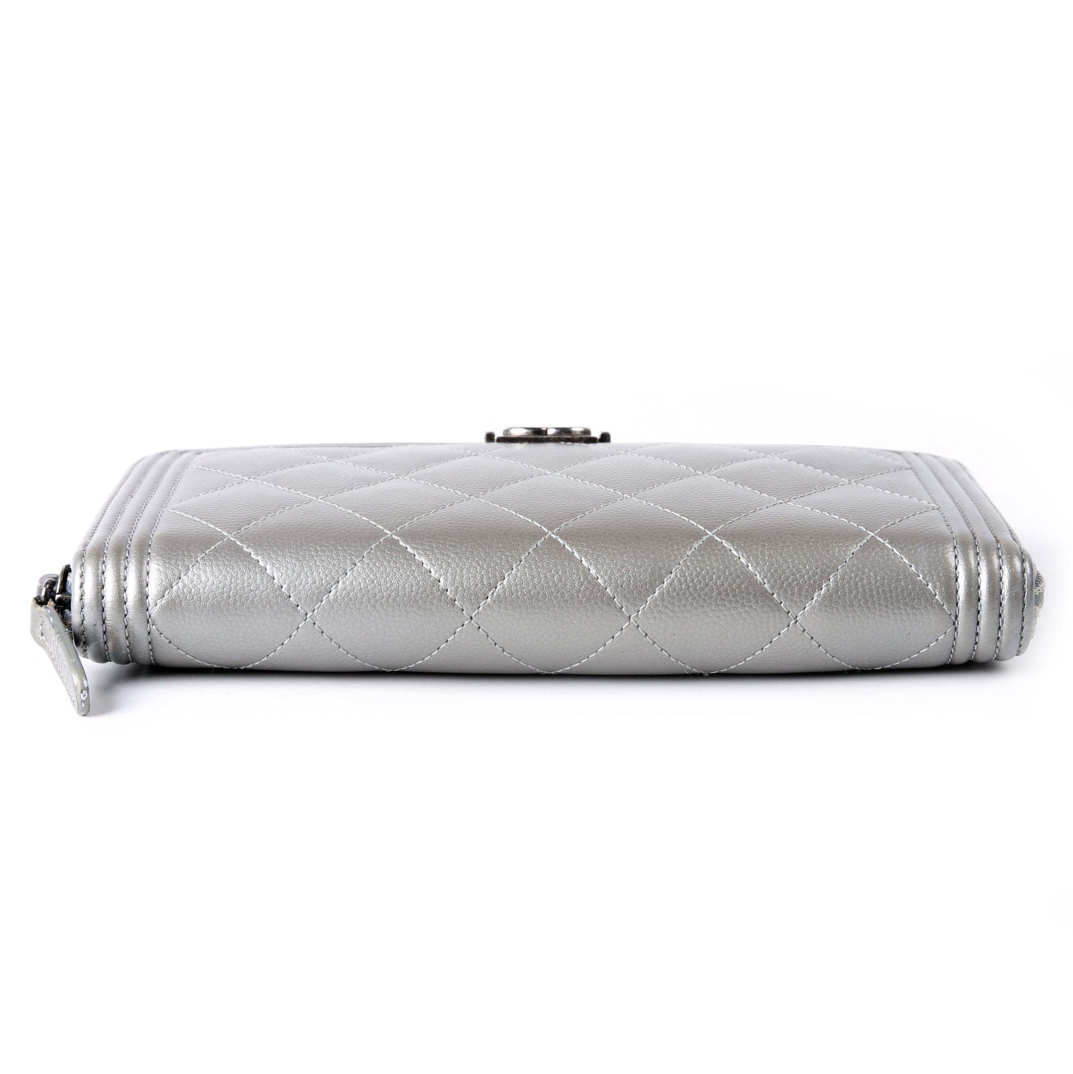 Boy Wallet Zip Around Quilted Caviar 24M Pewter