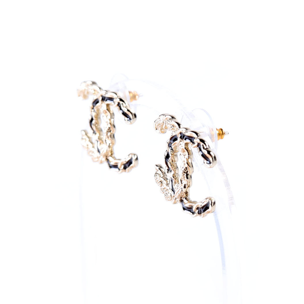 CC Enamel Stud Earrings Gold/Black