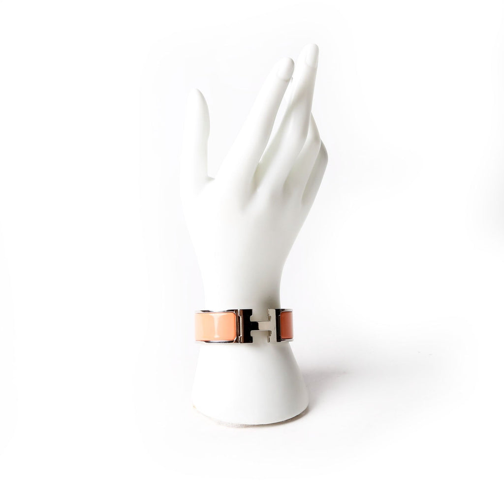 Hermes Clic Clac Wide GM Bracelet Silver/Peach