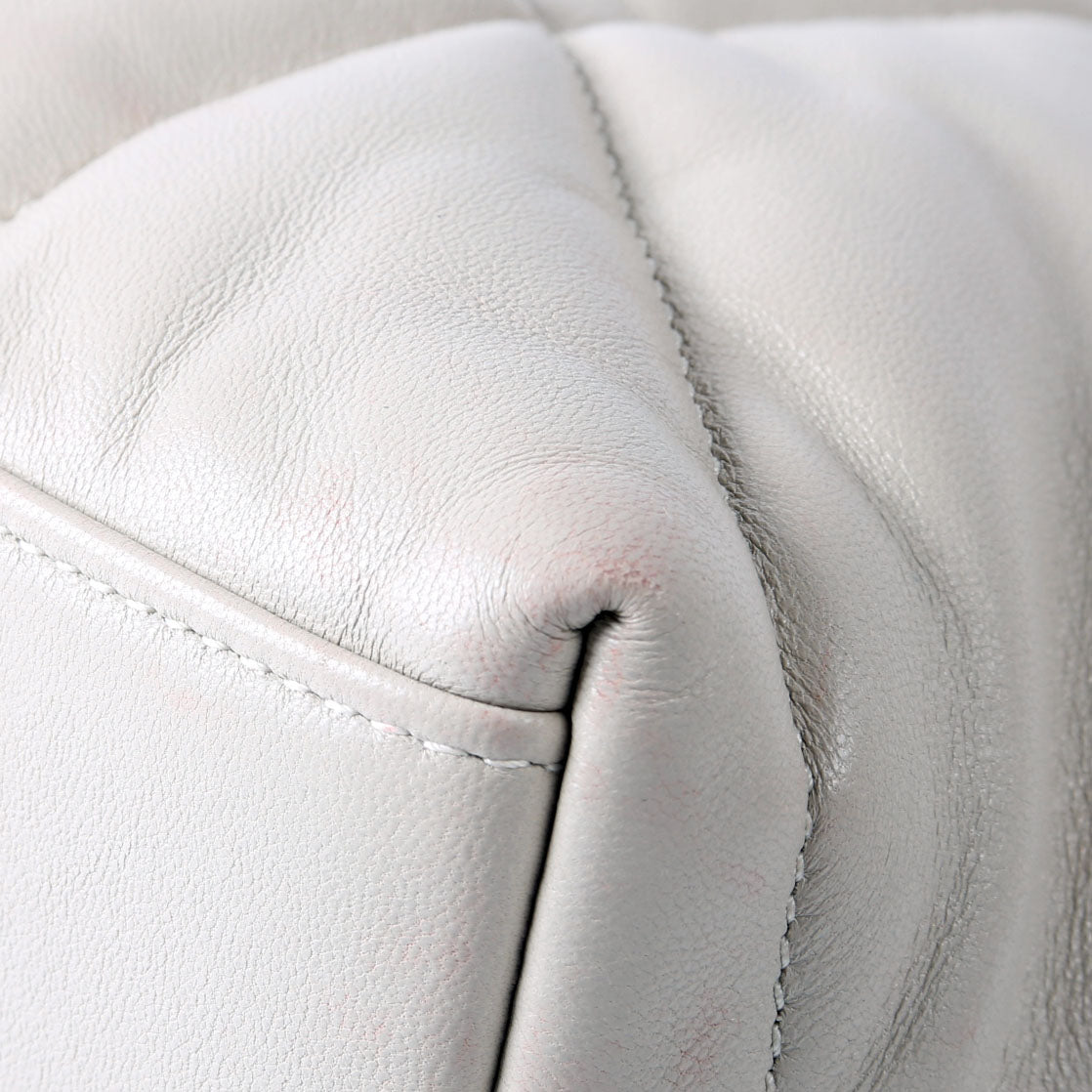 SAINT LAURENT Puffer Quilted Small Lambskin 577476 White/Silver