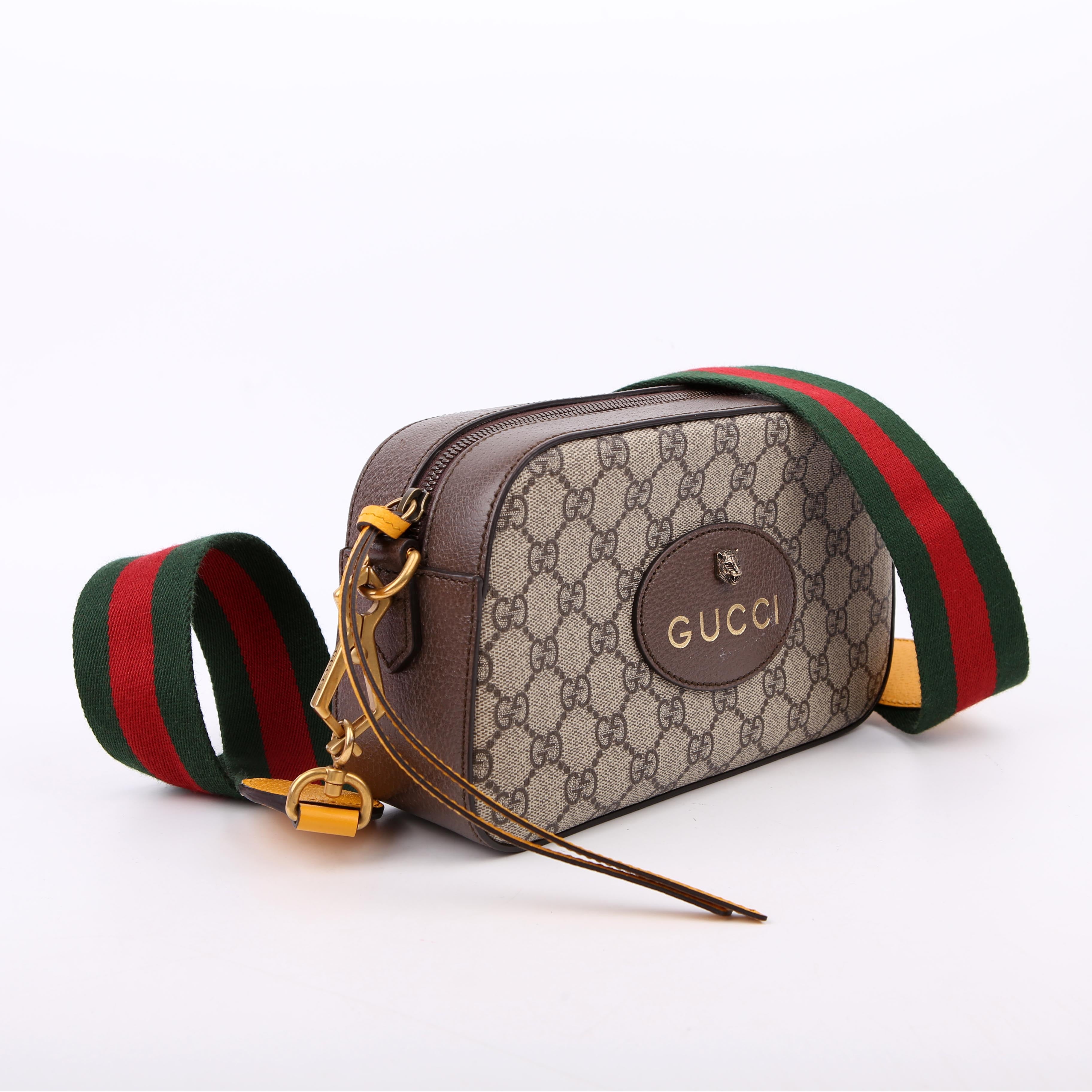 Gucci 476466 GG Supreme Messenger Bag
