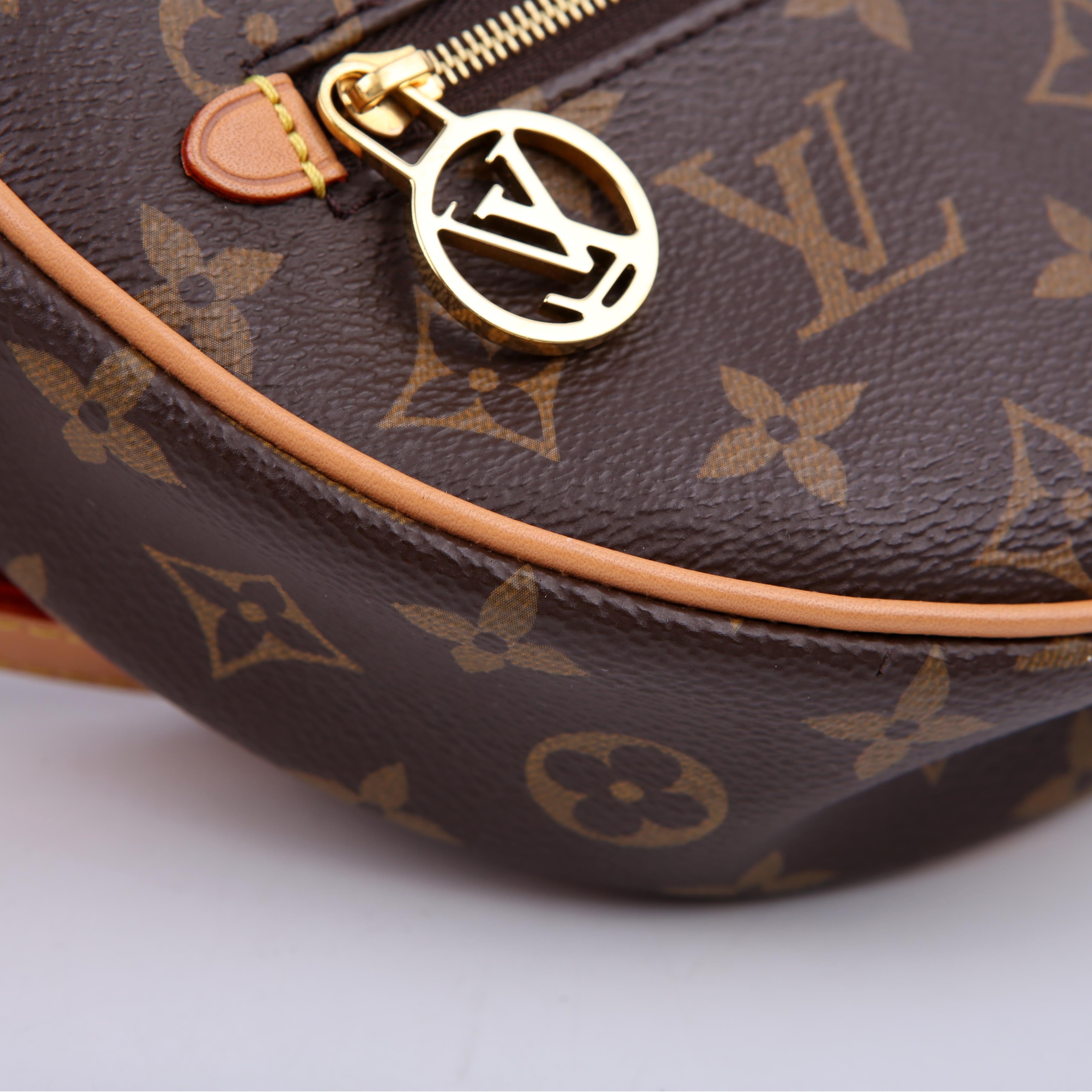 Loop Monogram