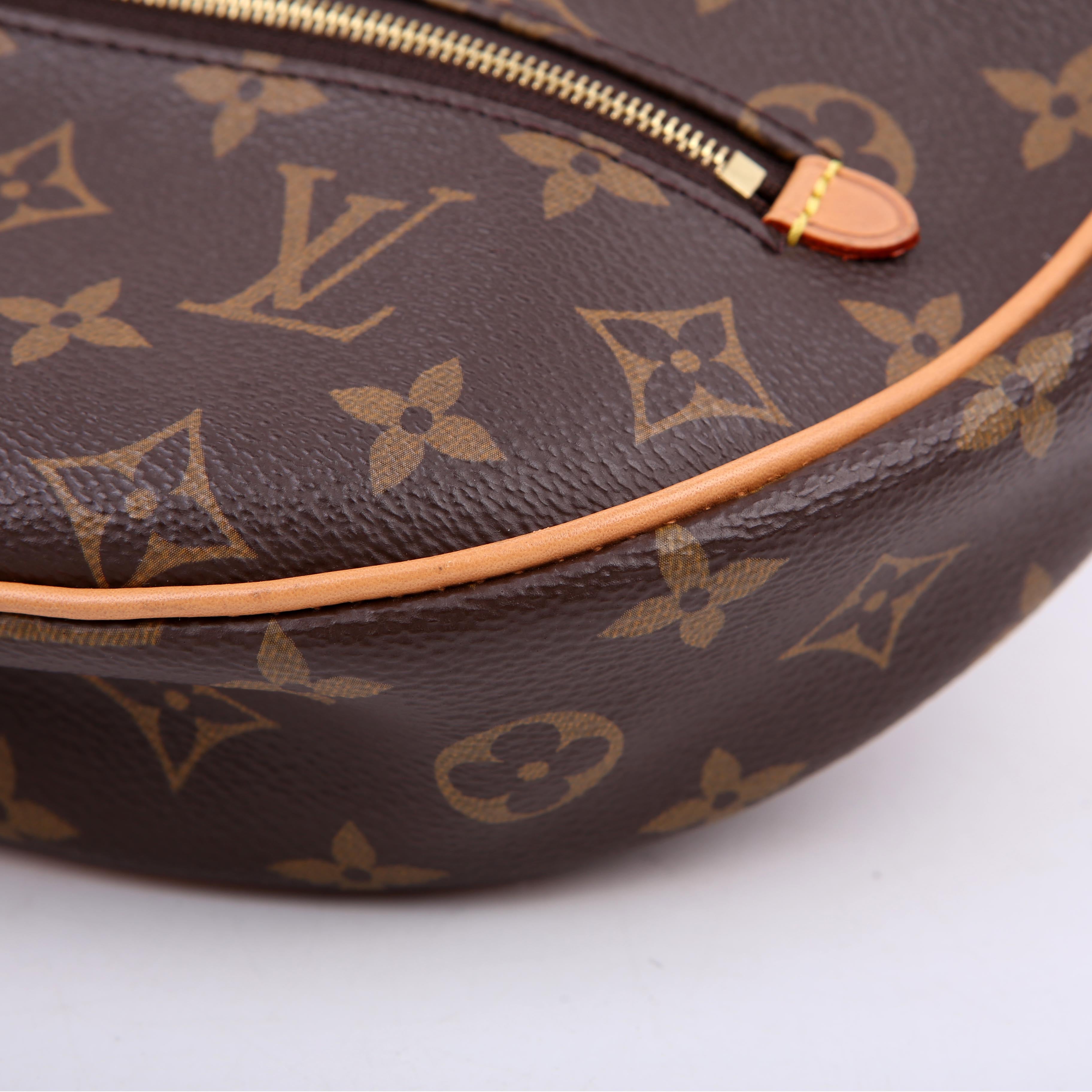 Loop Monogram