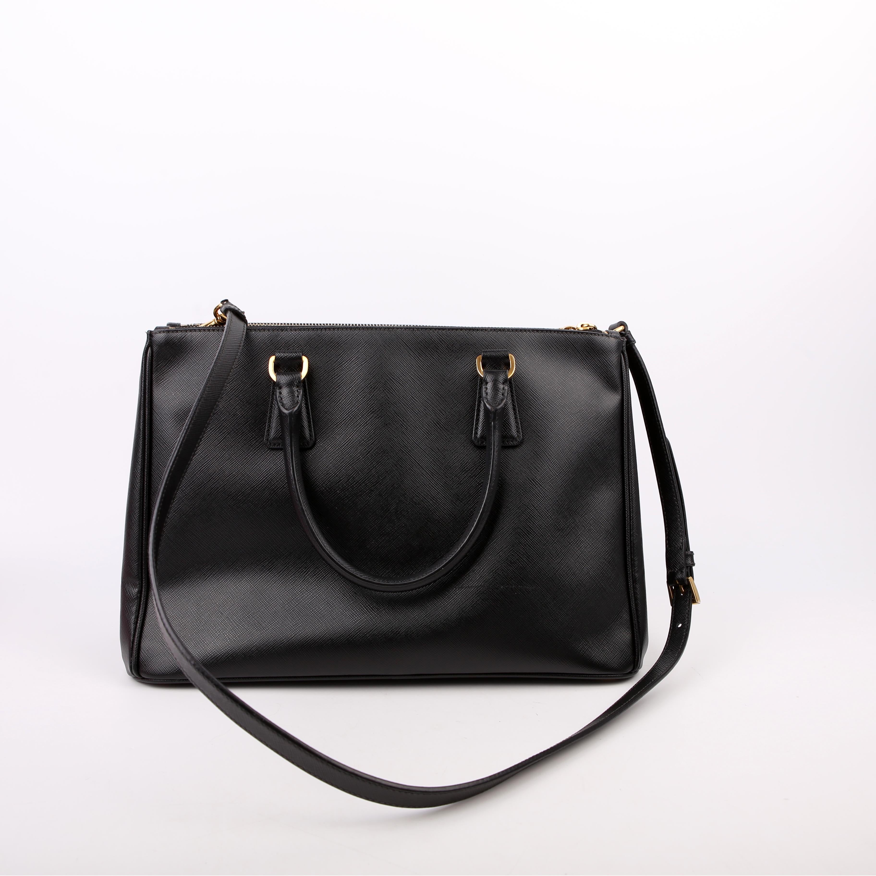 Prada Saffiano Galleria Large Black