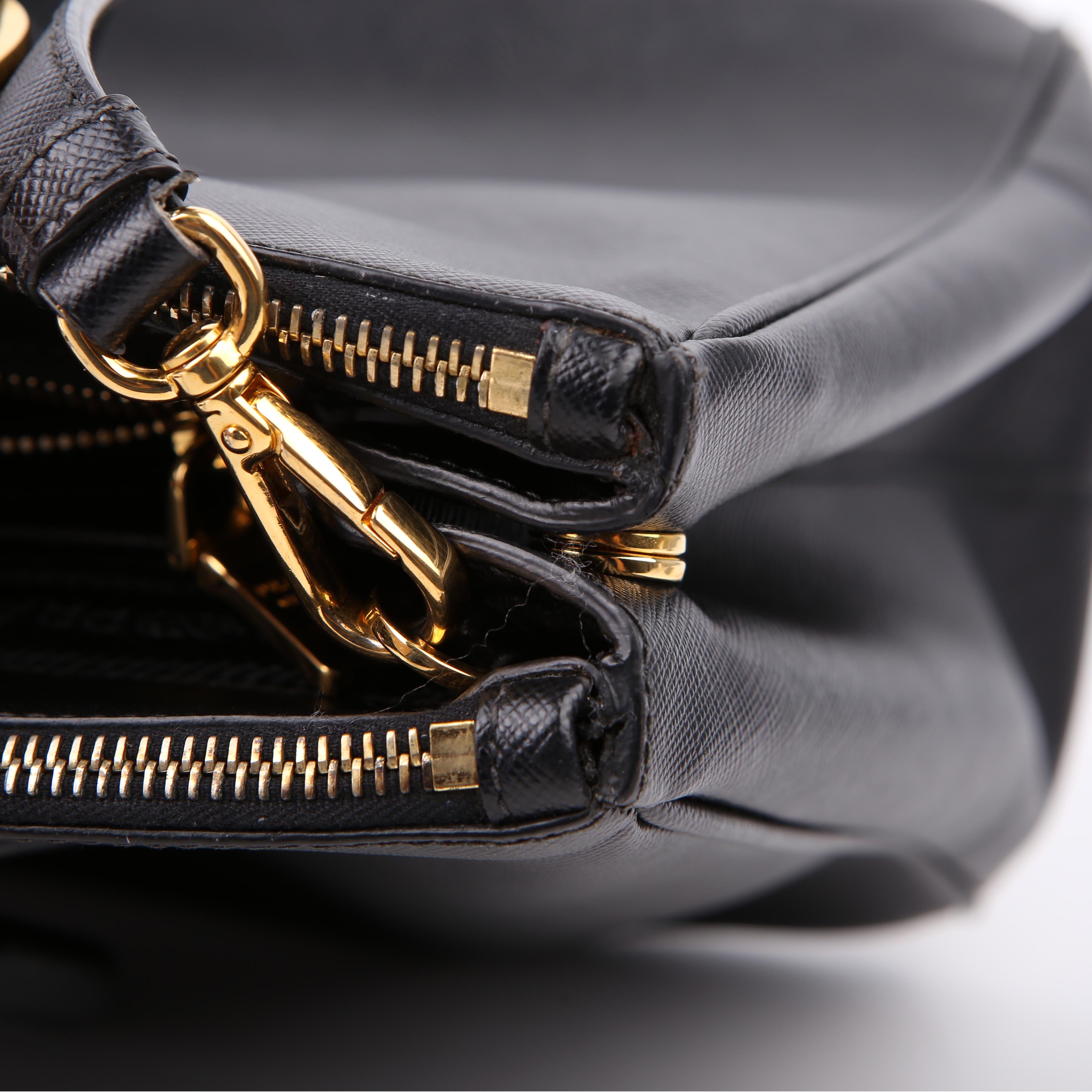 Prada Saffiano Galleria Large Black