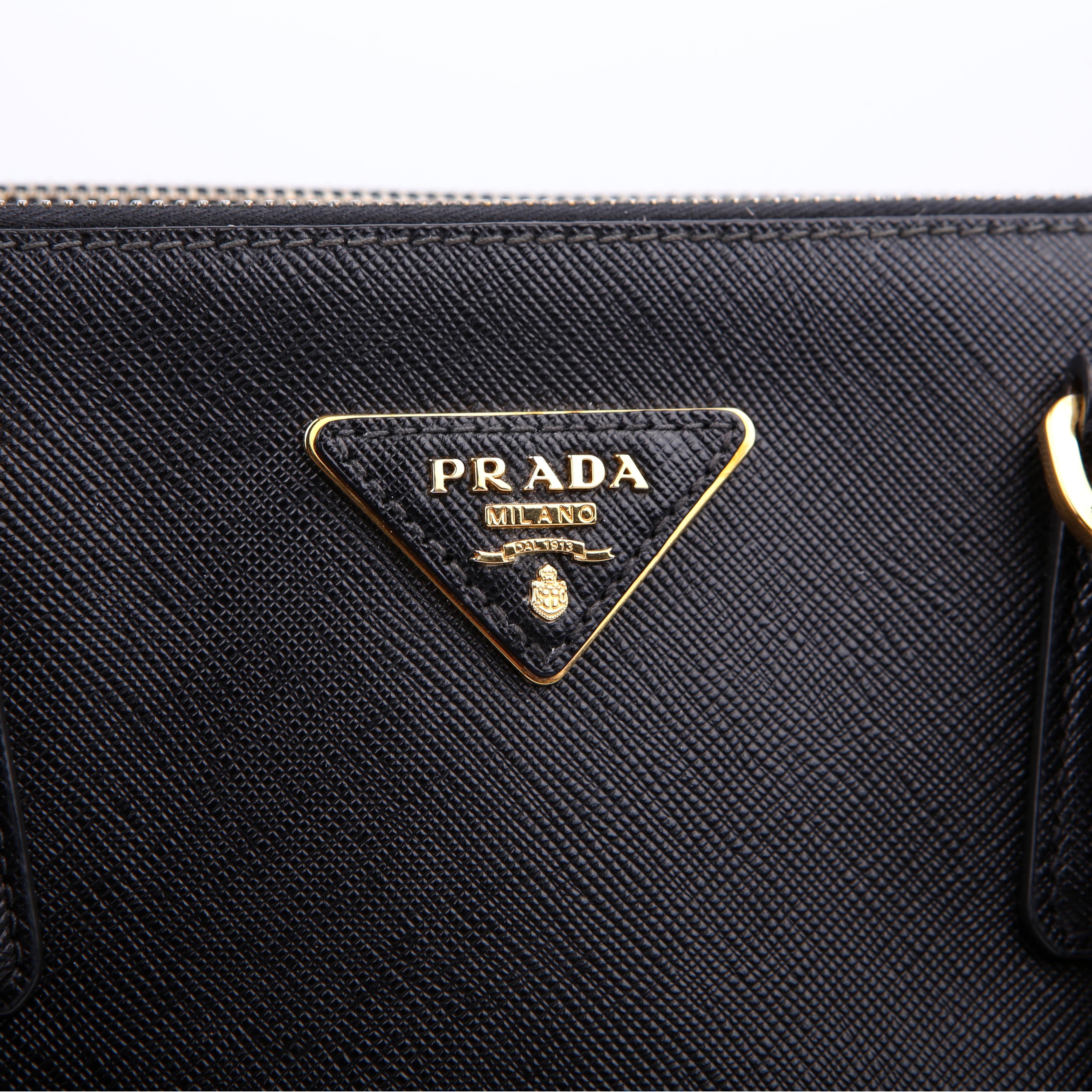 Prada Saffiano Galleria Large Black