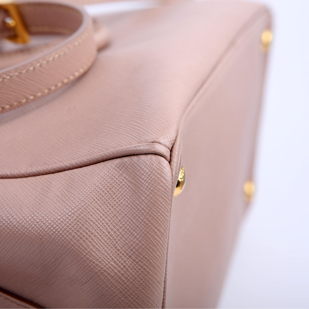 Prada Saffiano Galleria Large Nude