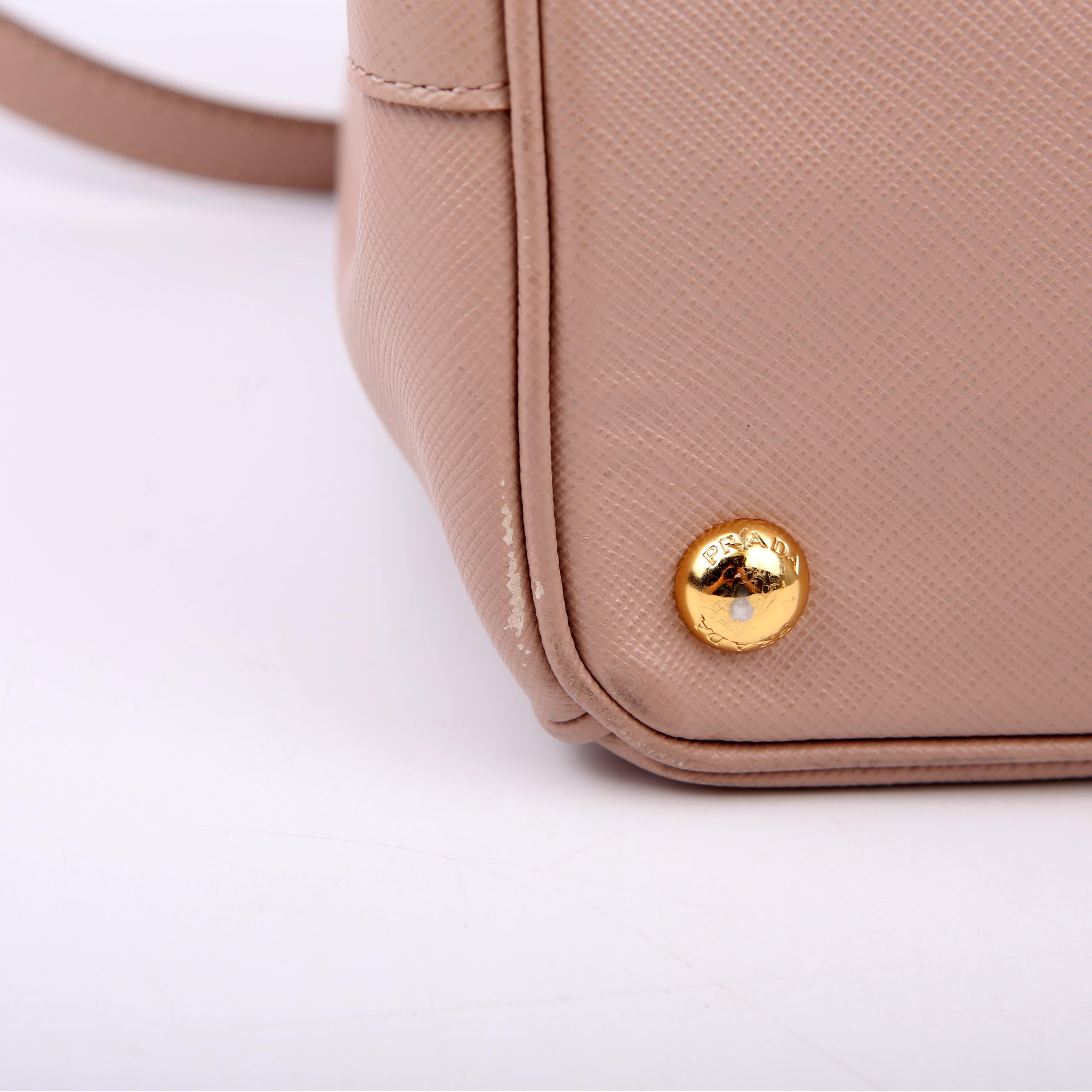 Prada Saffiano Galleria Large Nude