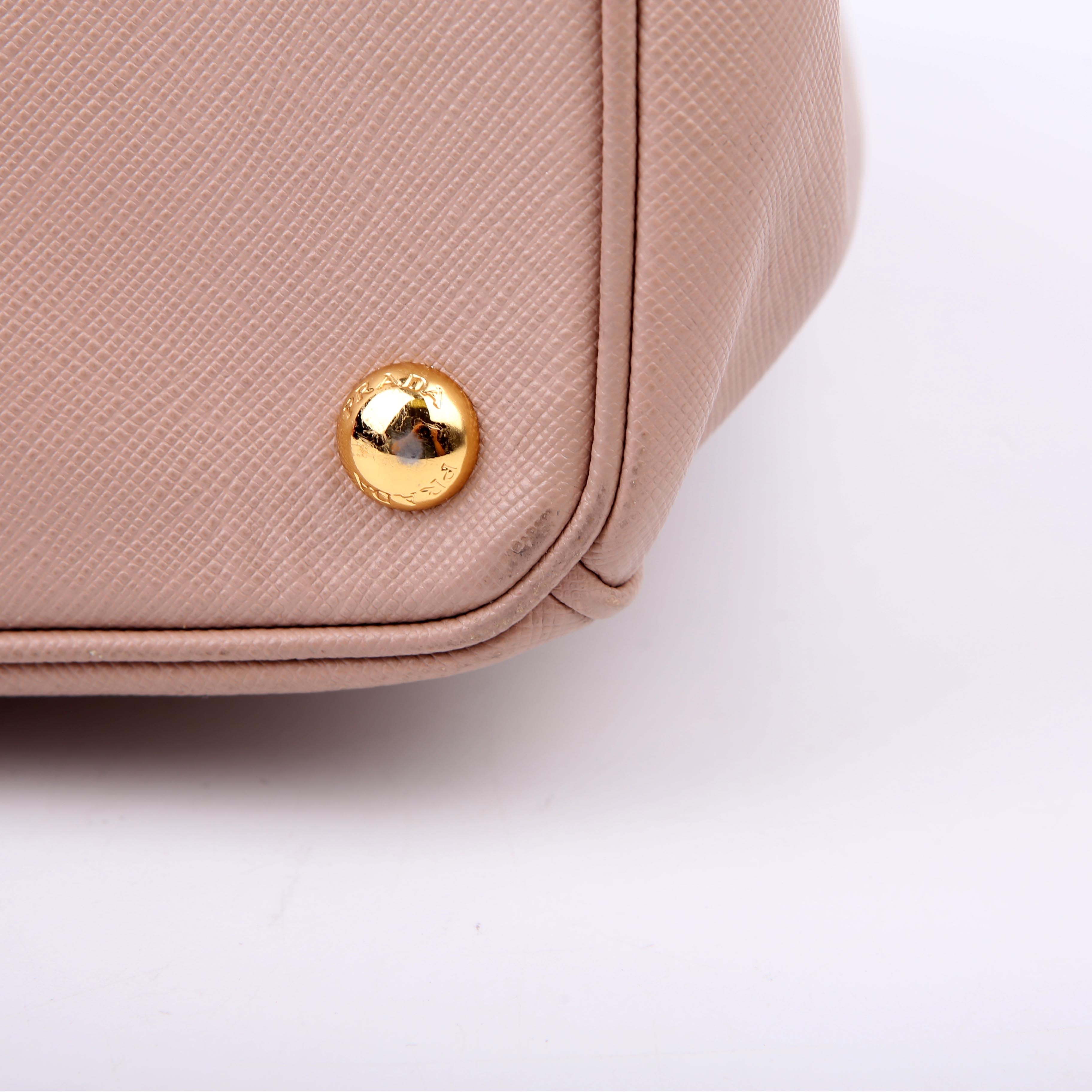 Prada Saffiano Galleria Large Nude