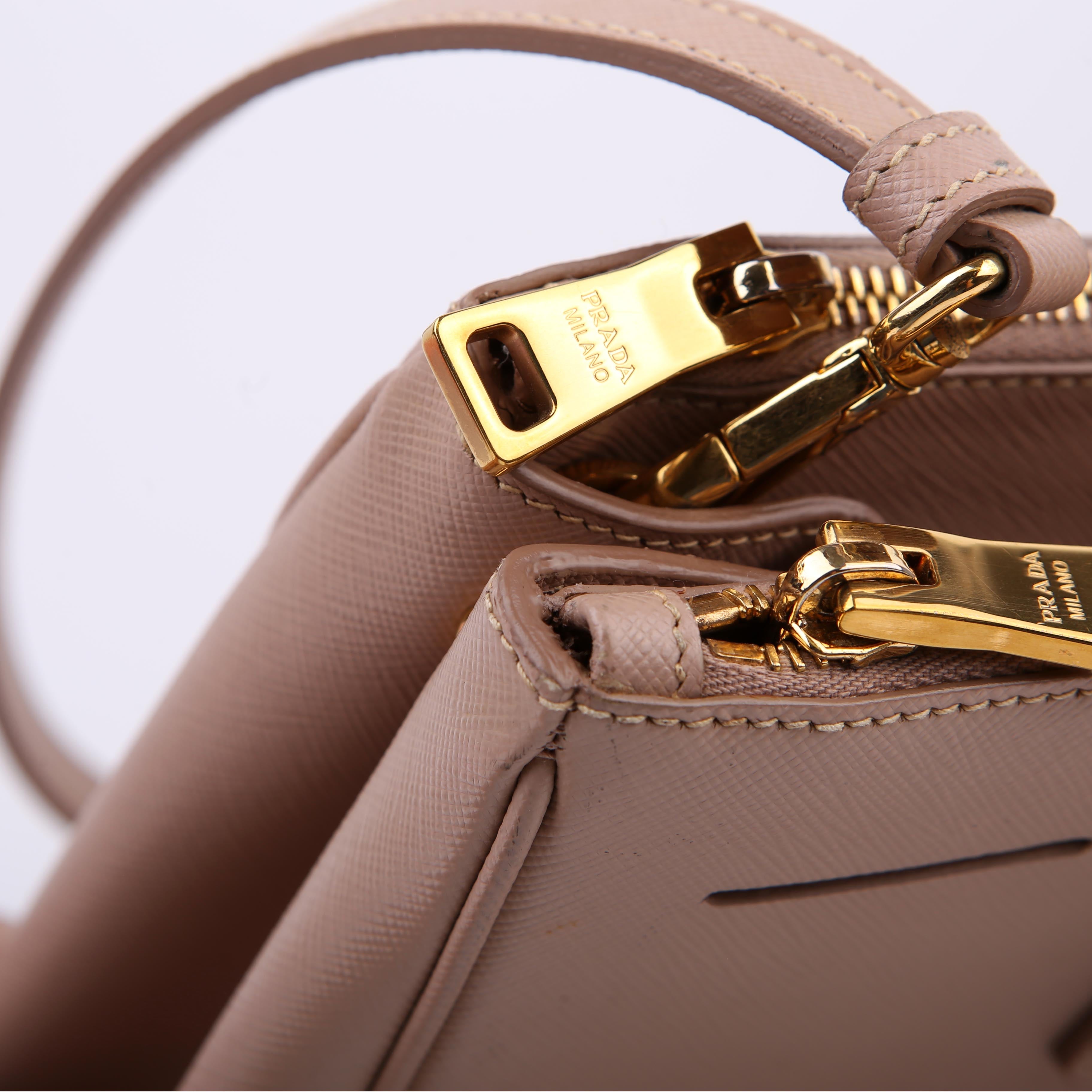 Prada Saffiano Galleria Large Nude