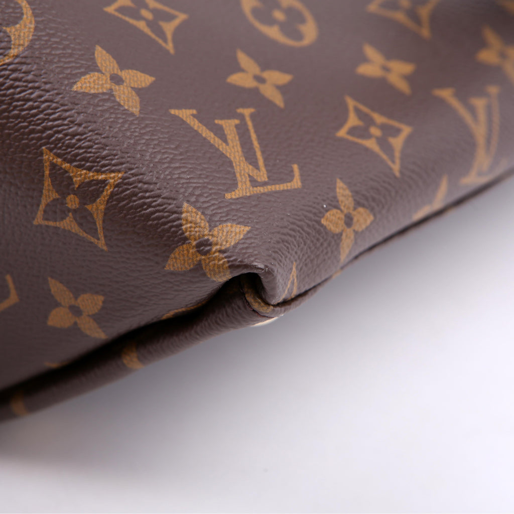 V Tote MM Monogram Black/Berry