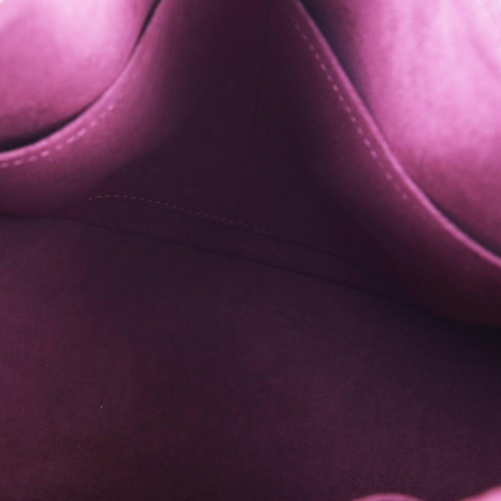 V Tote MM Monogram Black/Berry