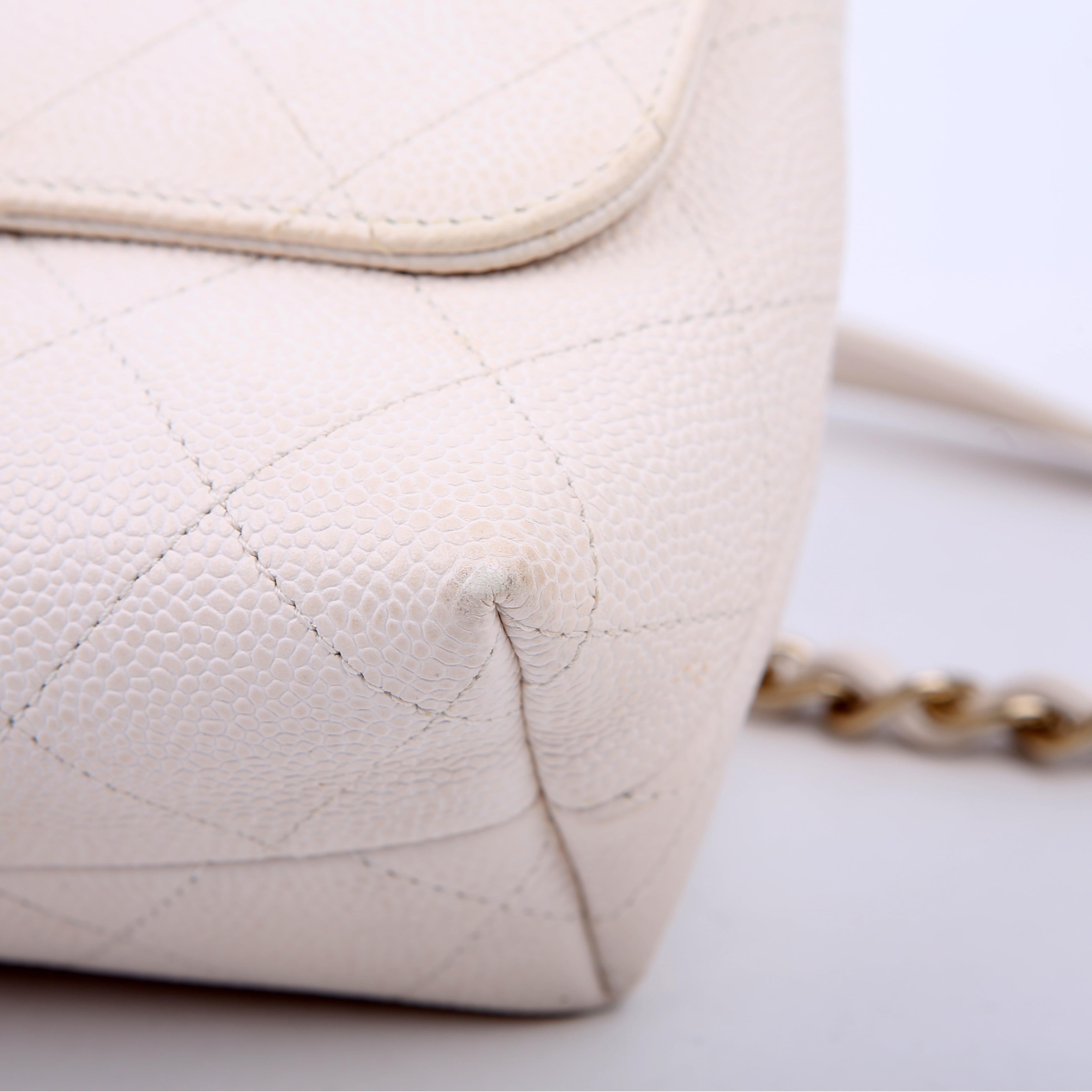 City Walk Flap Medium Caviar 29M White