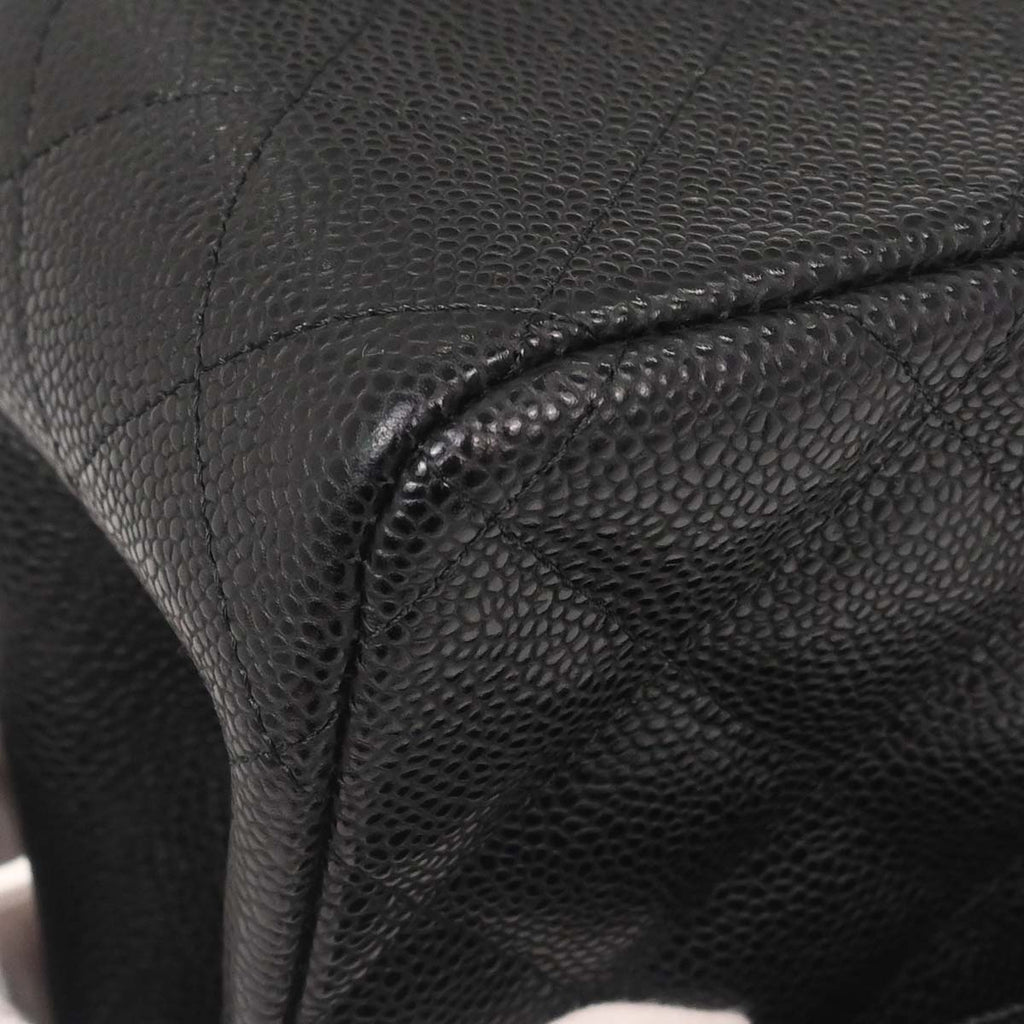 Chanel Black Caviar Skin Jumbo Classic Double Flap Shoulder Bag