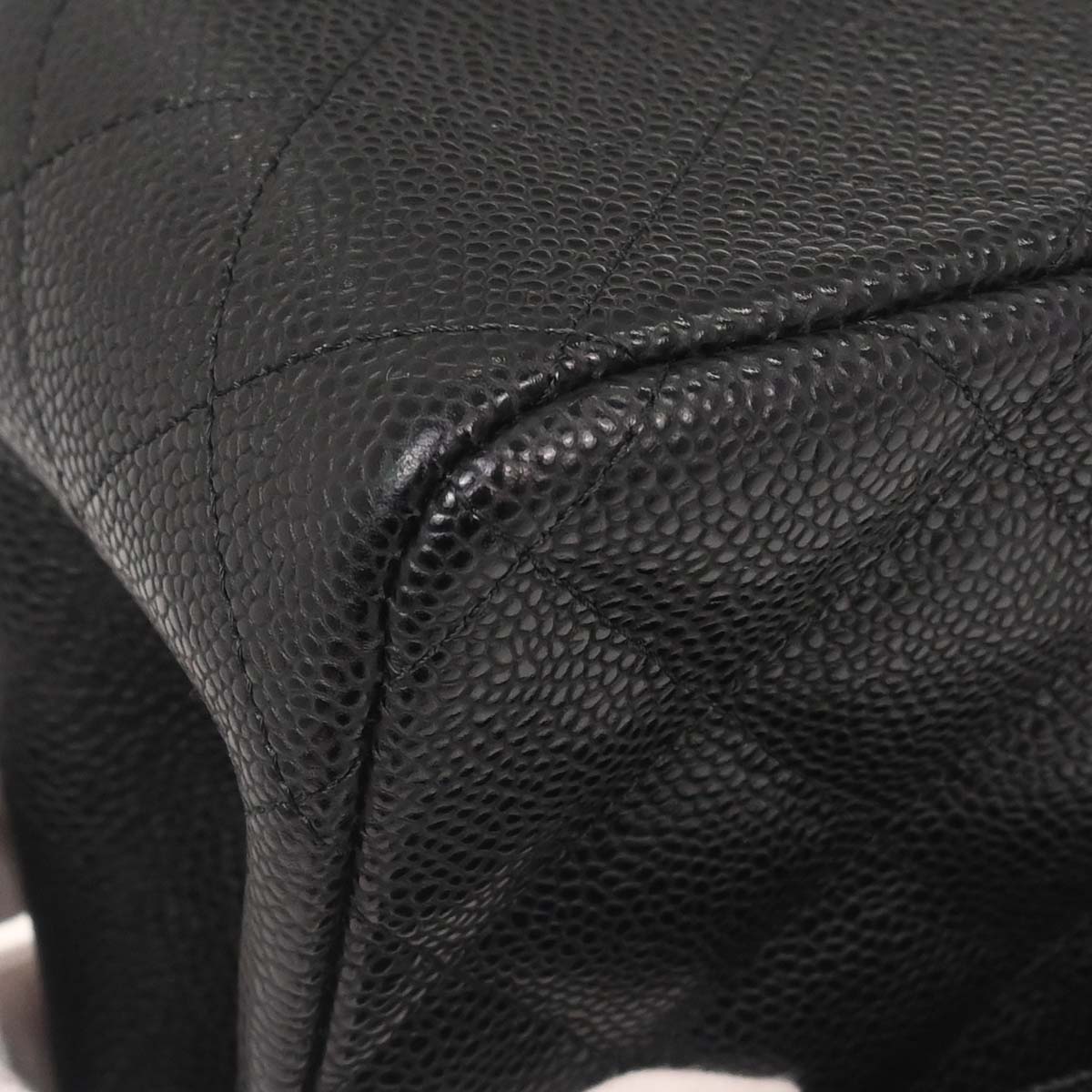 Chanel Black Caviar Skin Jumbo Classic Double Flap Shoulder Bag