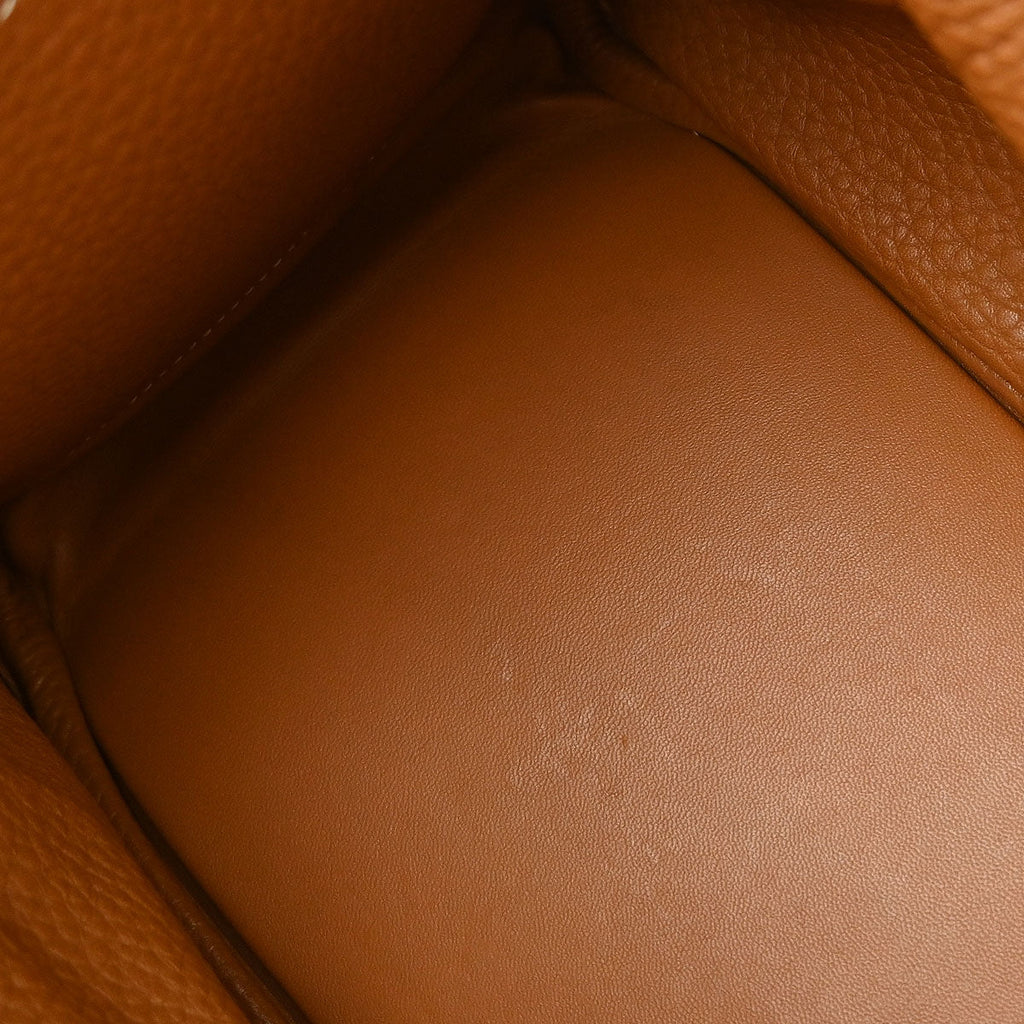 Hermes Gold Taurillon Clemence Lindy 30 Shoulder Bag