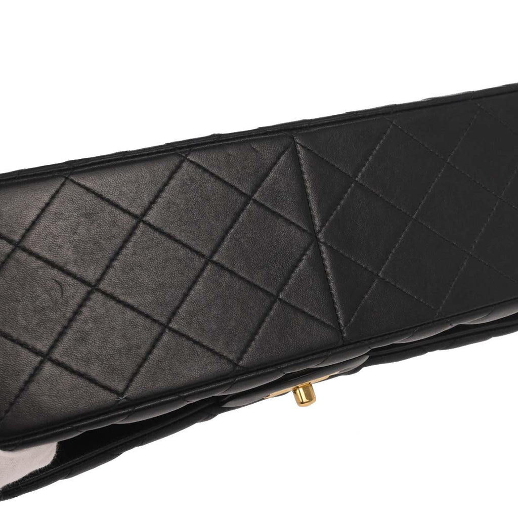 Chanel Black Lambskin Jumbo Classic Double Flap Shoulder Bag