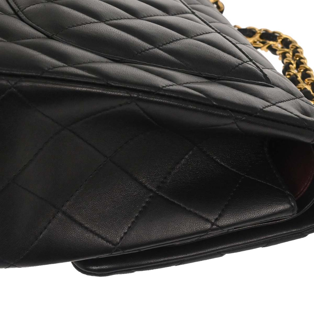 Chanel Black Lambskin Jumbo Classic Double Flap Shoulder Bag