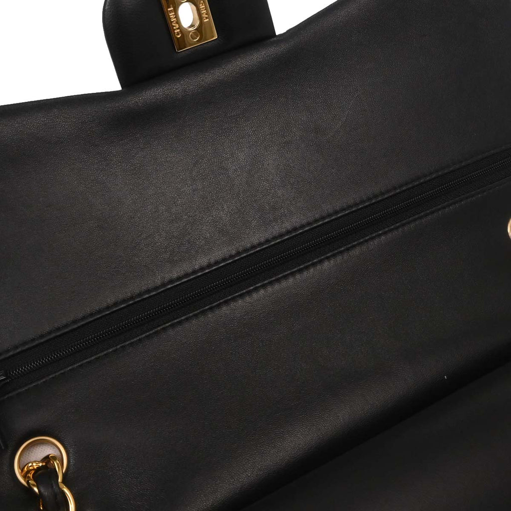 Chanel Black Lambskin Jumbo Classic Double Flap Shoulder Bag