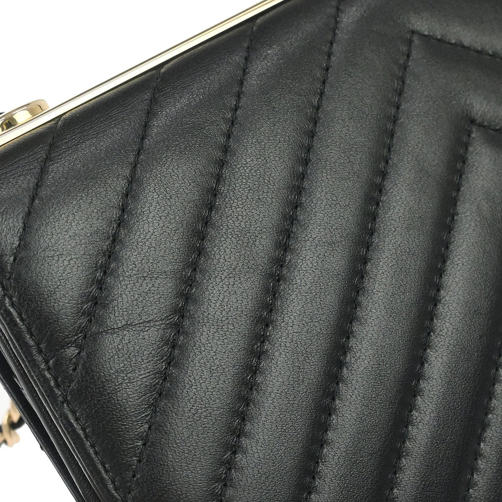 Chanel 2019 Black Lambskin Chevron Trendy CC WOC Wallet on Chain Bag