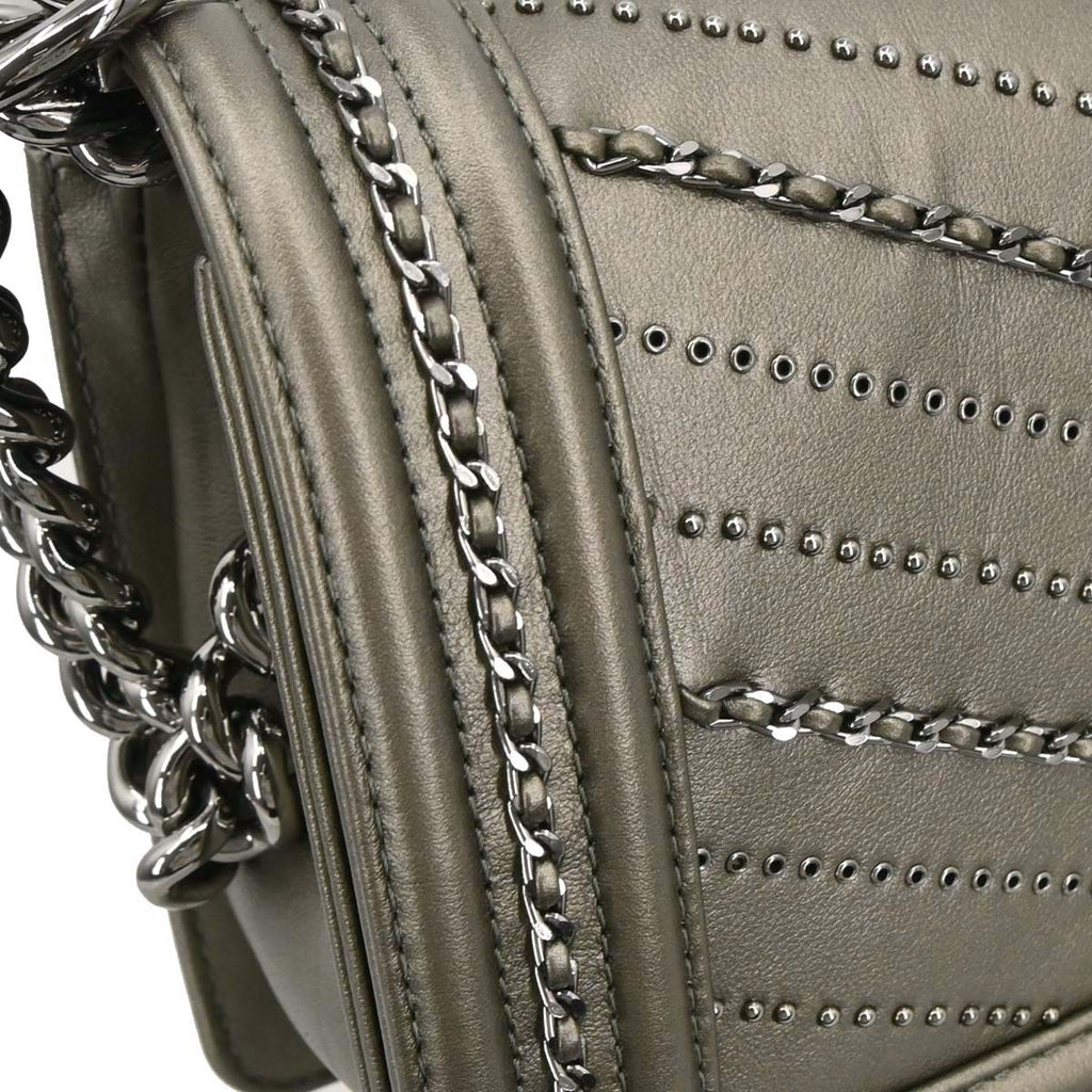 Boy Chanel Gray Calfskin Chevron Medium Chain Shoulder Bag