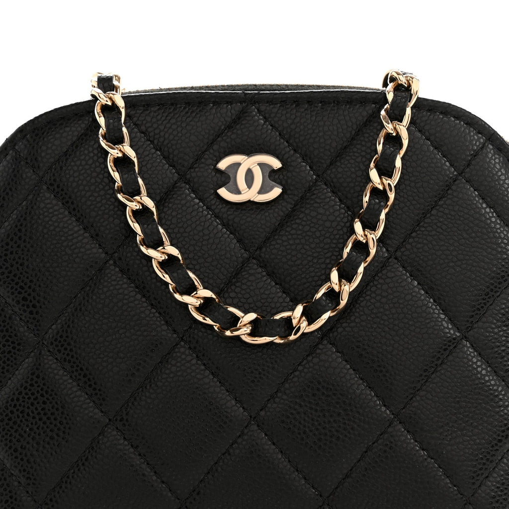 Chanel Caviar Quilted Classic Clutch With Chain Black