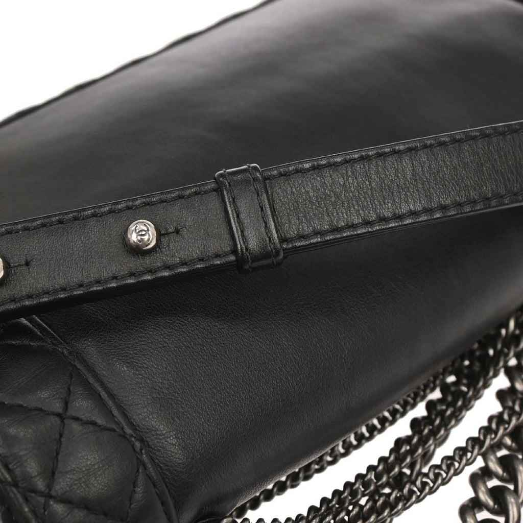 Boy Reverso Chanel Black Lambskin Medium Shoulder Bag