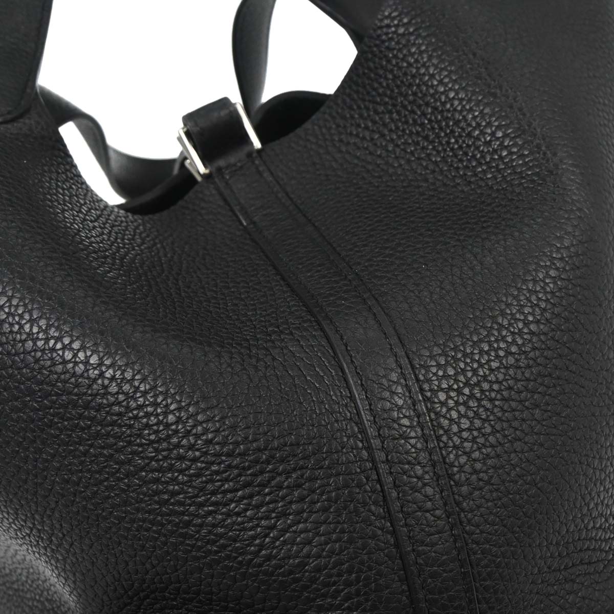 Hermes Black Taurillon Clemence Picotin Lock 22 MM Handbag