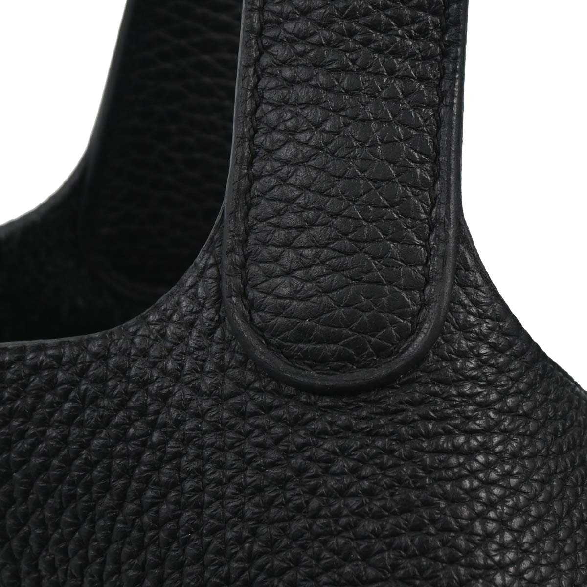Hermes Black Taurillon Clemence Picotin Lock 22 MM Handbag