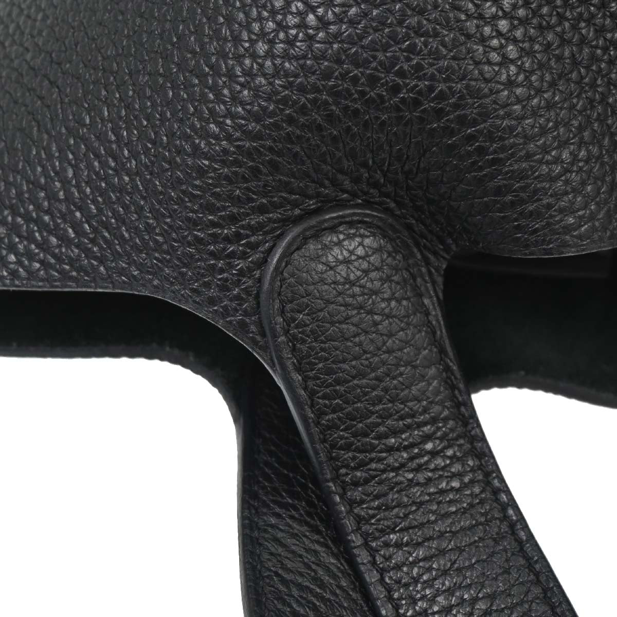 Hermes Black Taurillon Clemence Picotin Lock 22 MM Handbag
