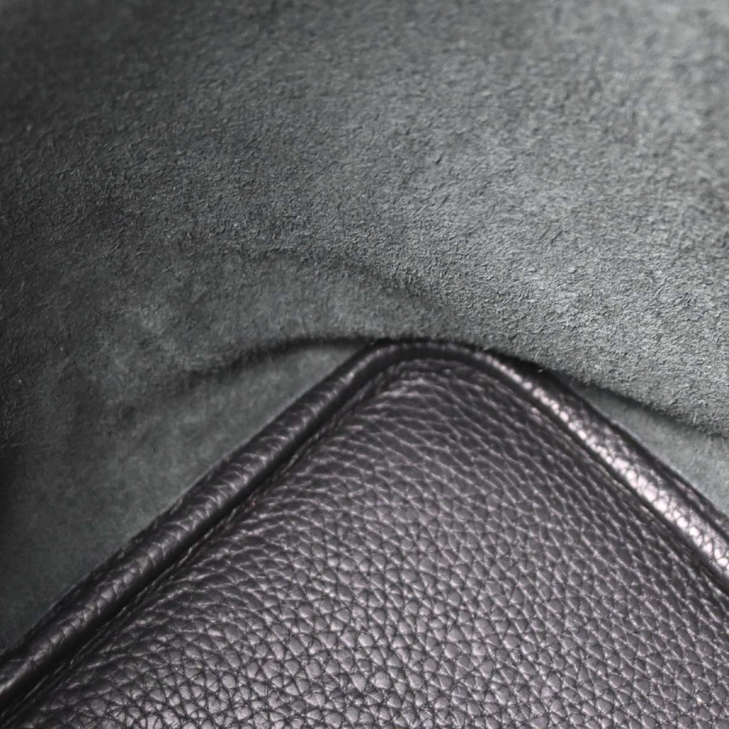 Hermes Black Taurillon Clemence Picotin Lock 22 MM Handbag